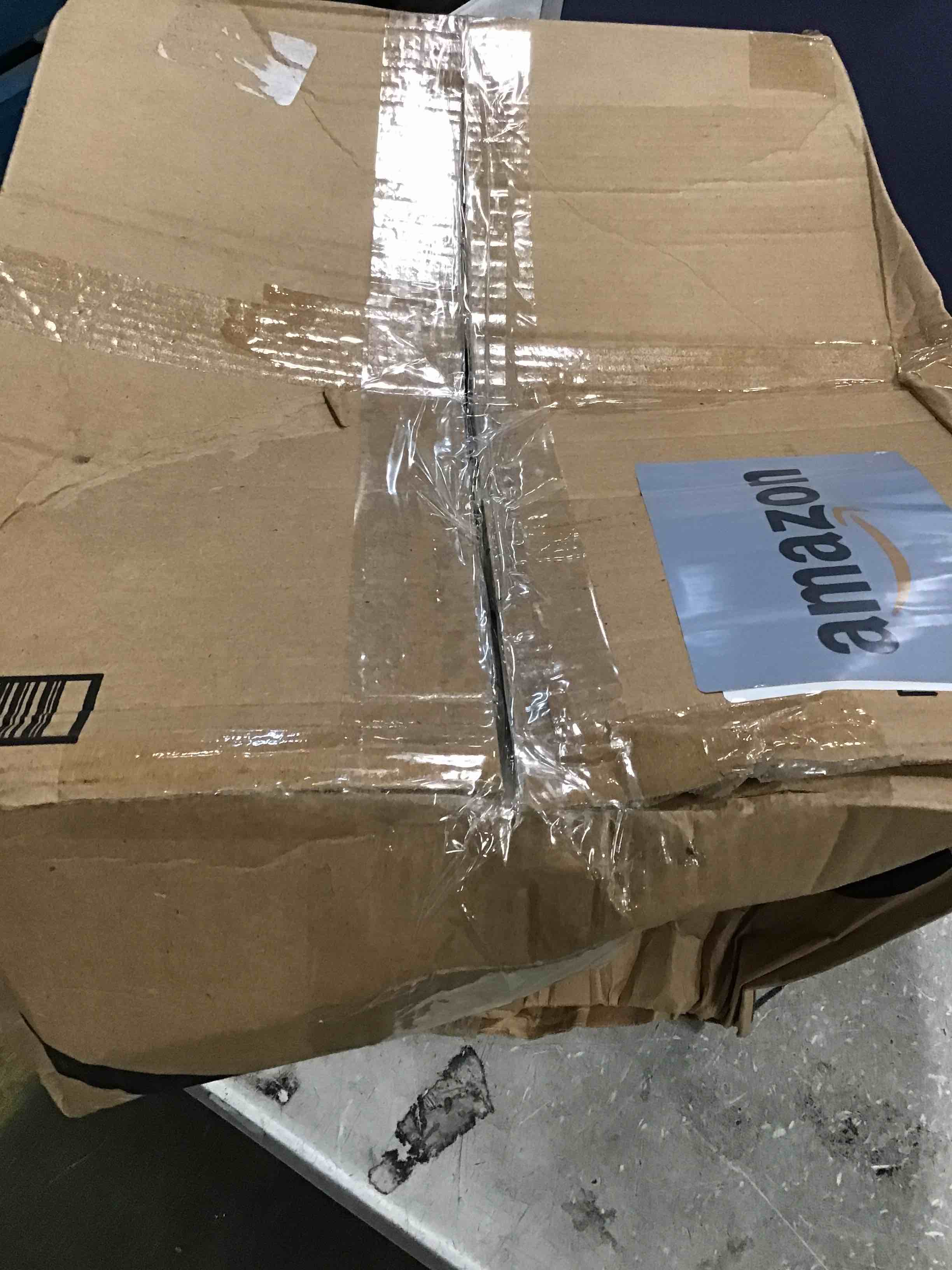 https://s3.amazonaws.com/lotting-images-prod/bidfta/RED6763649_1722386765026.jpeg