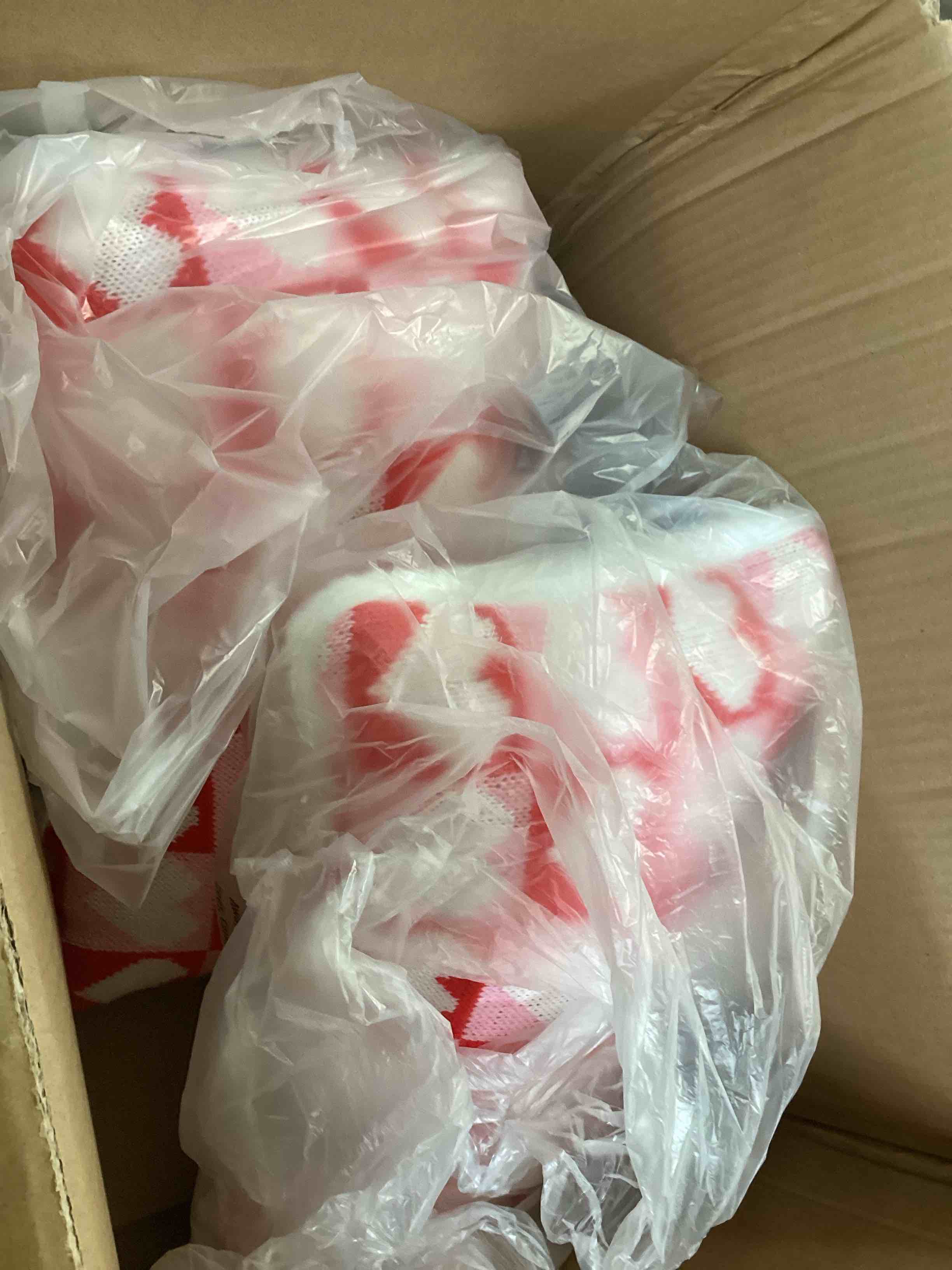 https://s3.amazonaws.com/lotting-images-prod/bidfta/RED6764411_1722885646377.jpeg