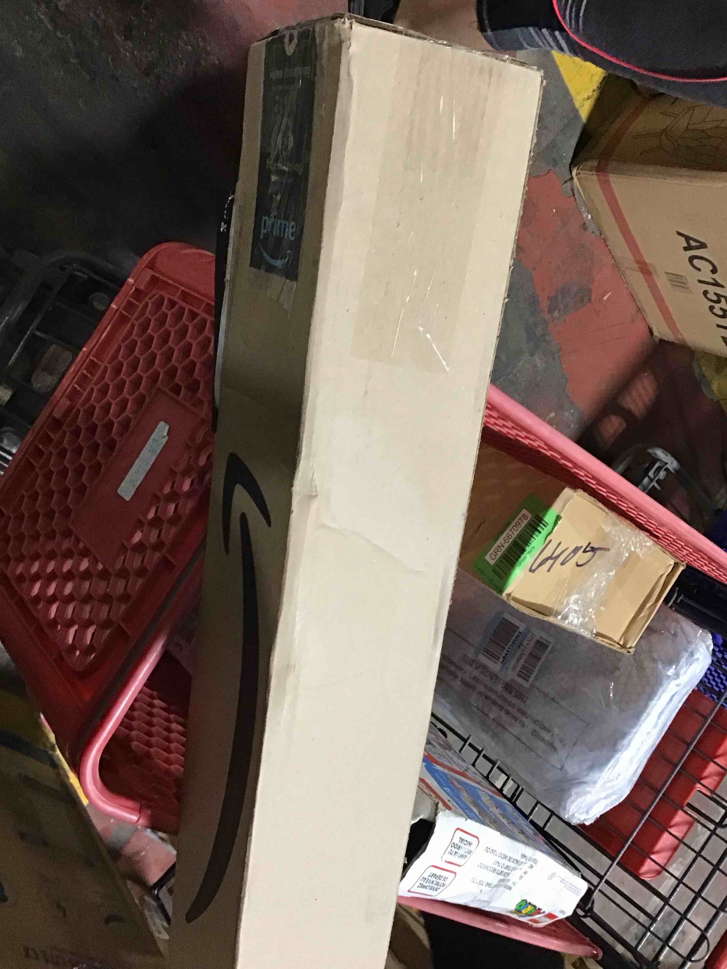 https://s3.amazonaws.com/lotting-images-prod/bidfta/RED6766451_1723124622723.jpeg