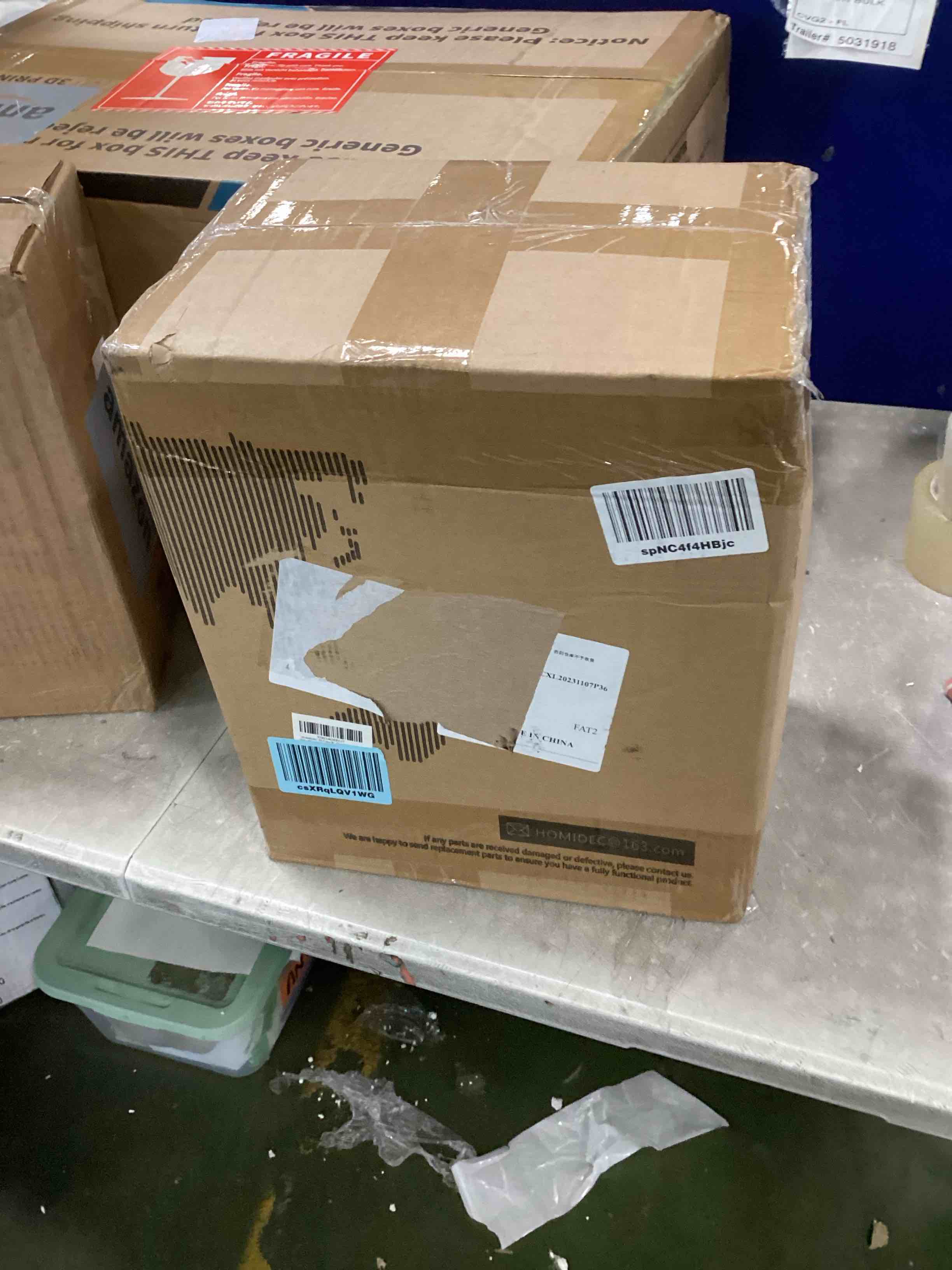 https://s3.amazonaws.com/lotting-images-prod/bidfta/RED6766764_1722961175652.jpeg