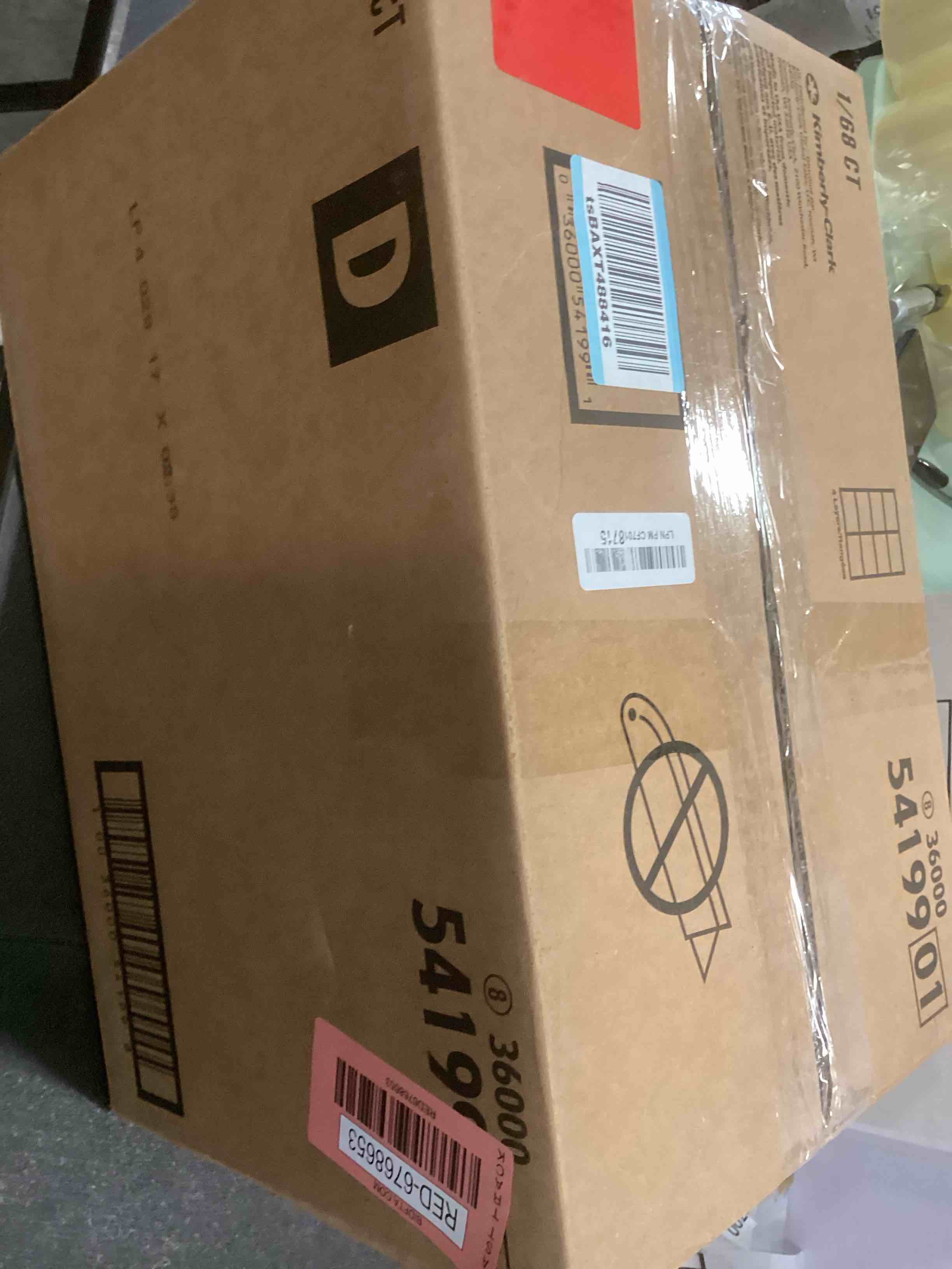 https://s3.amazonaws.com/lotting-images-prod/bidfta/RED6768653_1722865812908.jpeg