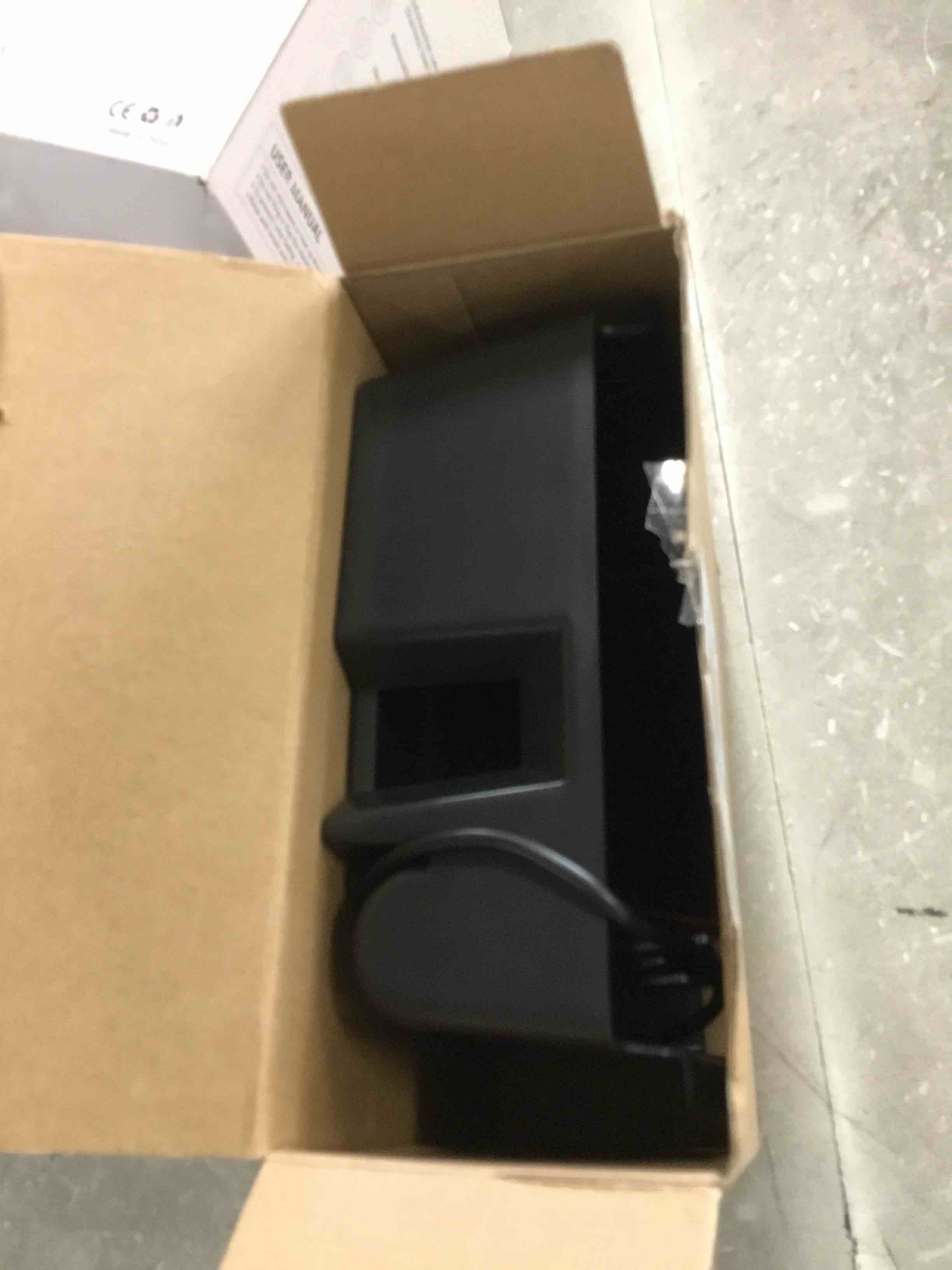 https://s3.amazonaws.com/lotting-images-prod/bidfta/RED6770580_1722861742404.jpeg