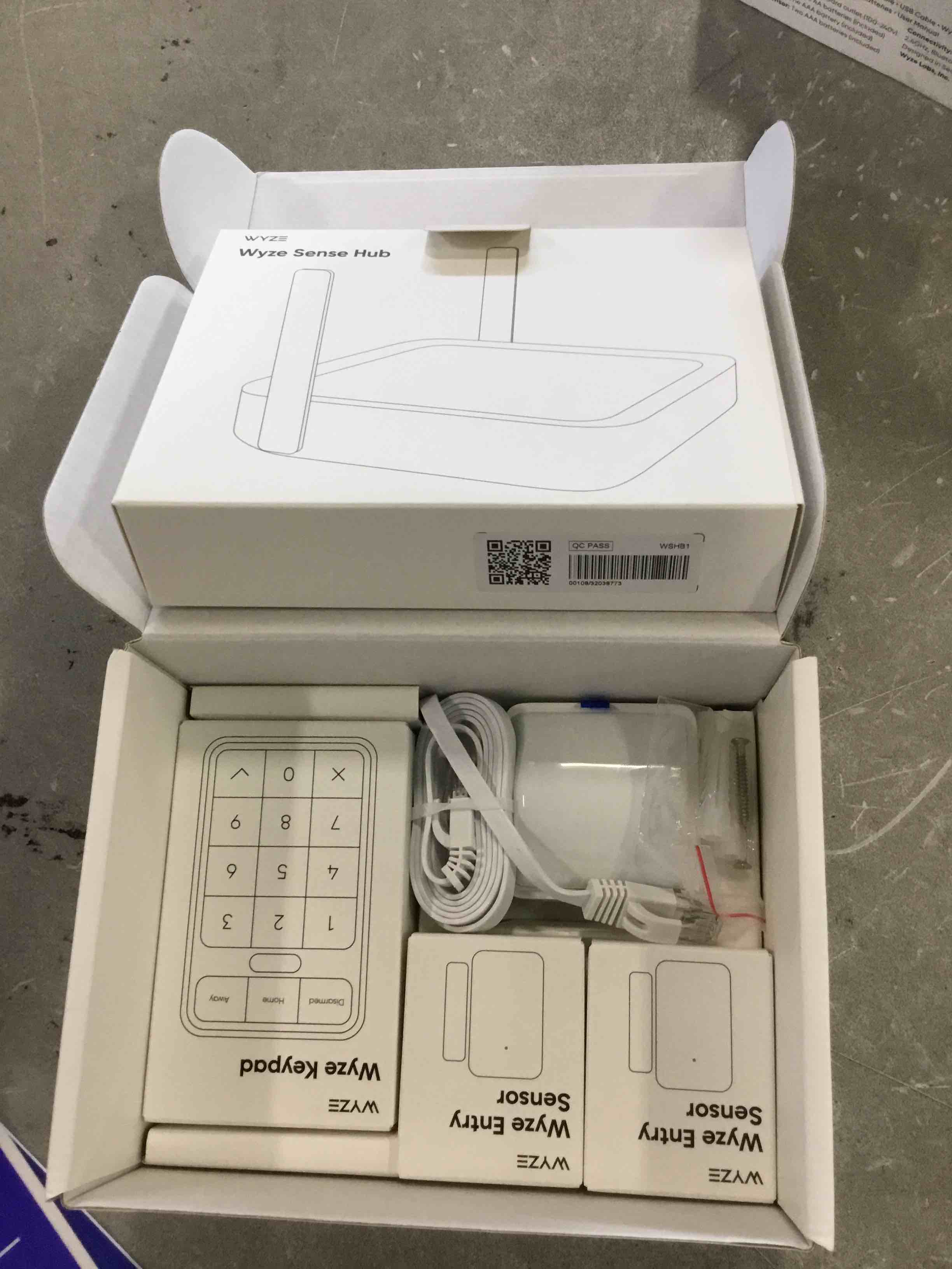 https://s3.amazonaws.com/lotting-images-prod/bidfta/RED6771054_1722949074562.jpeg