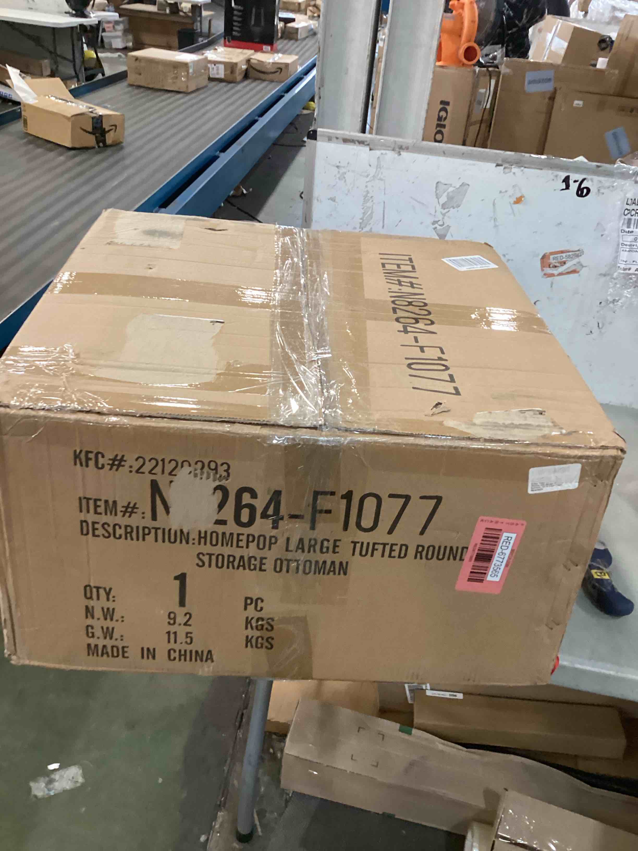 https://s3.amazonaws.com/lotting-images-prod/bidfta/RED6773565_1723053853431.jpeg