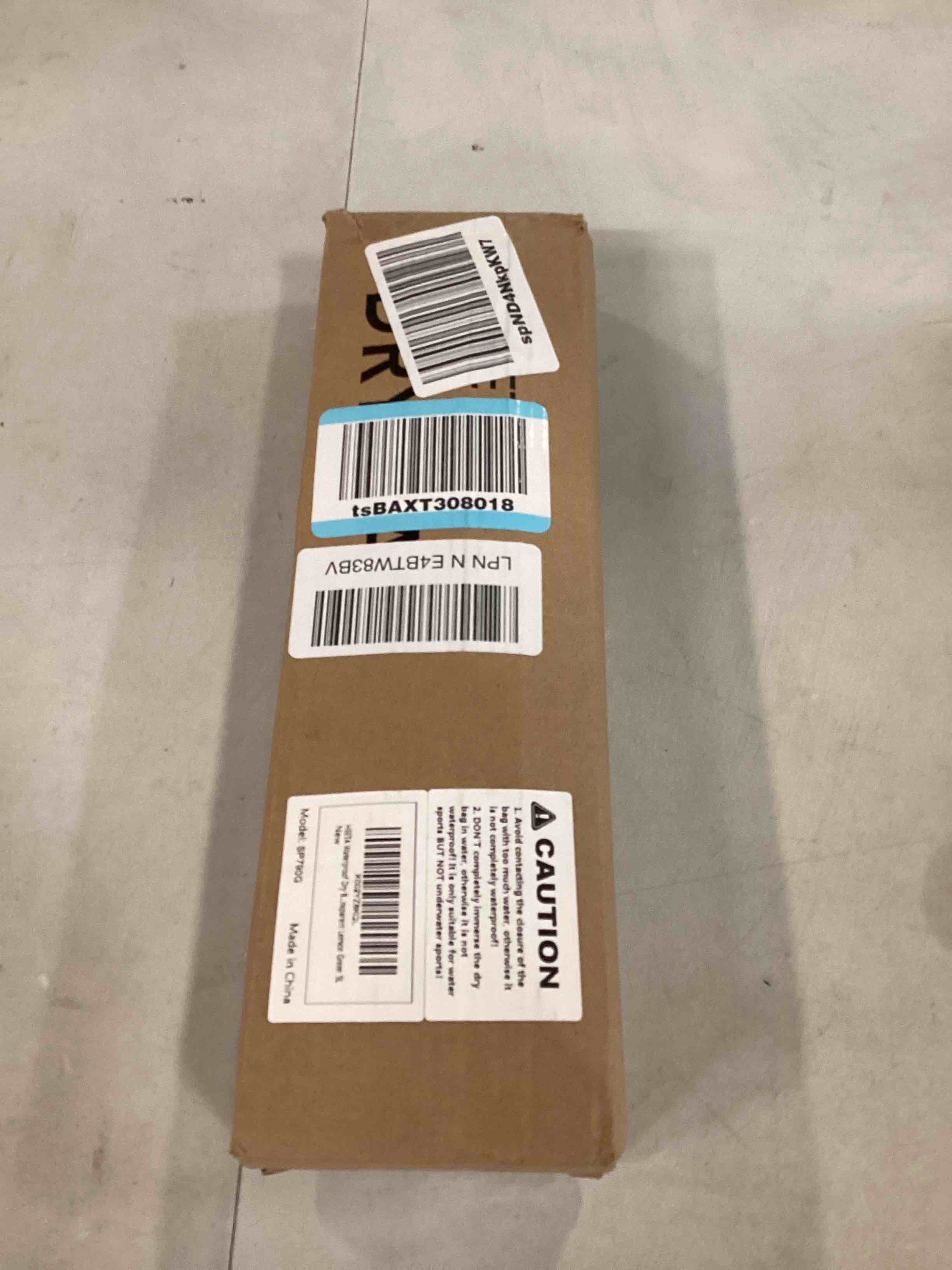 https://s3.amazonaws.com/lotting-images-prod/bidfta/RED6776160_1722950066098.jpeg