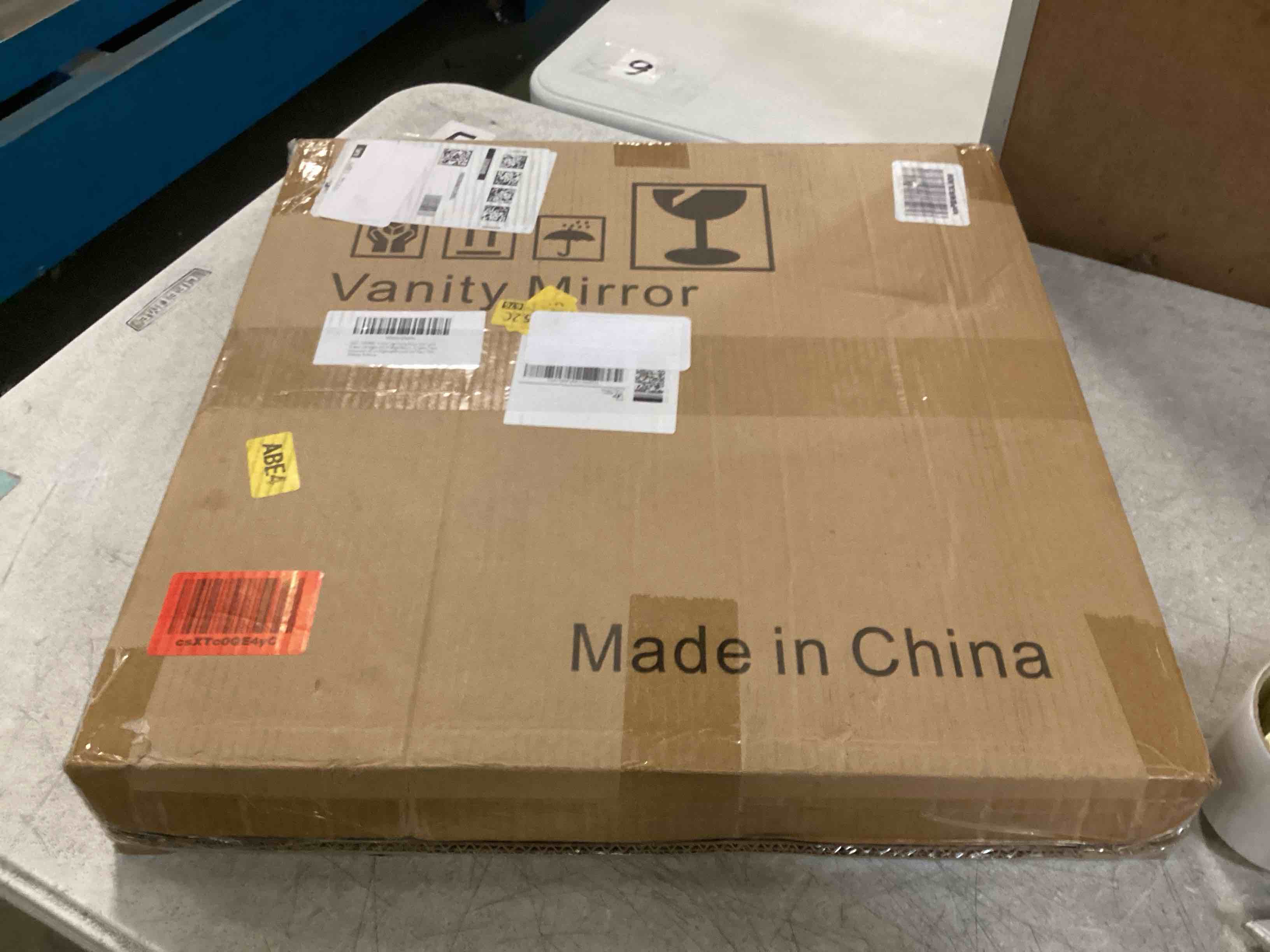 https://s3.amazonaws.com/lotting-images-prod/bidfta/RED6776736_1723209327808.jpeg