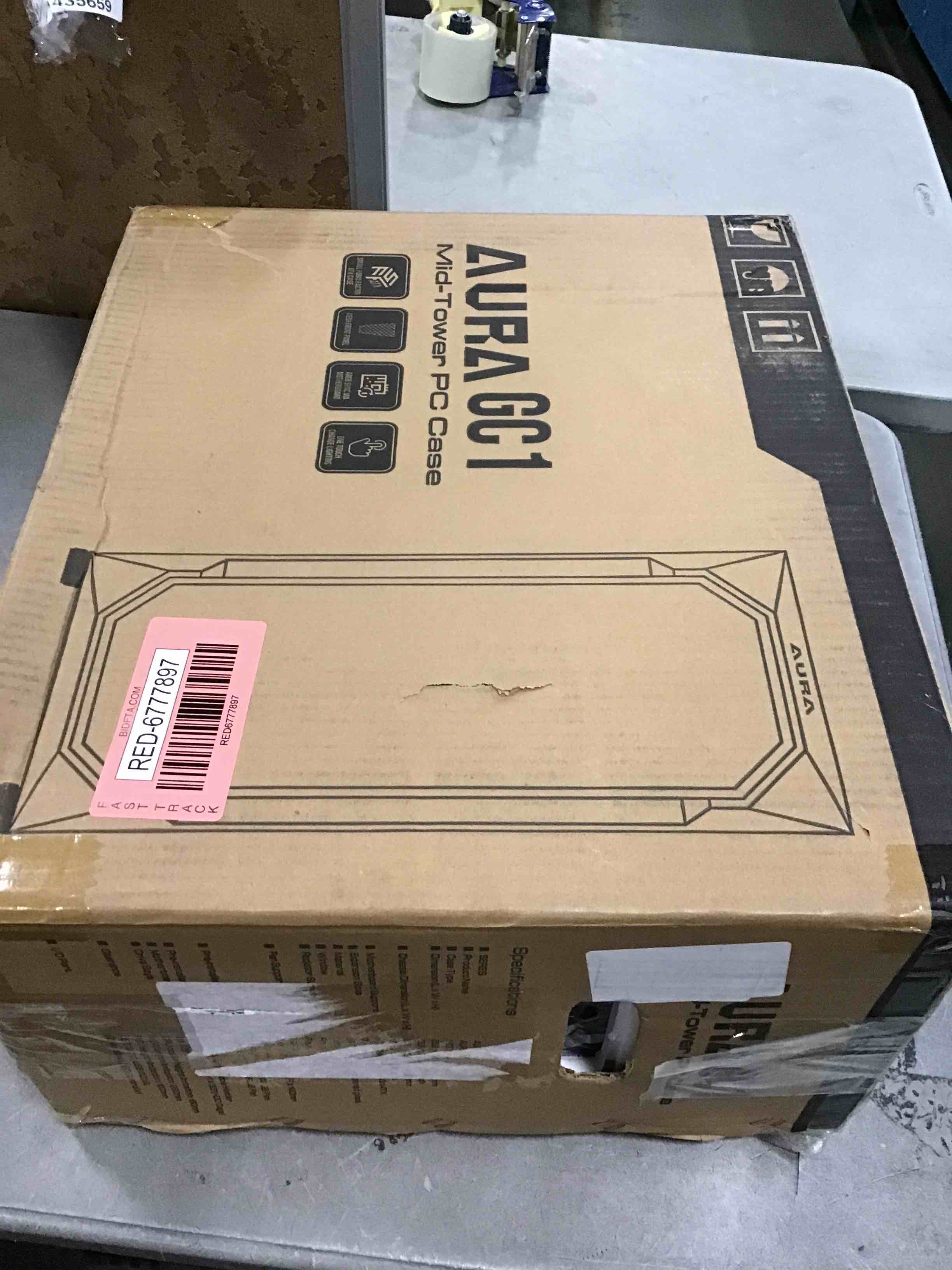 https://s3.amazonaws.com/lotting-images-prod/bidfta/RED6777897_1722260607802.jpeg