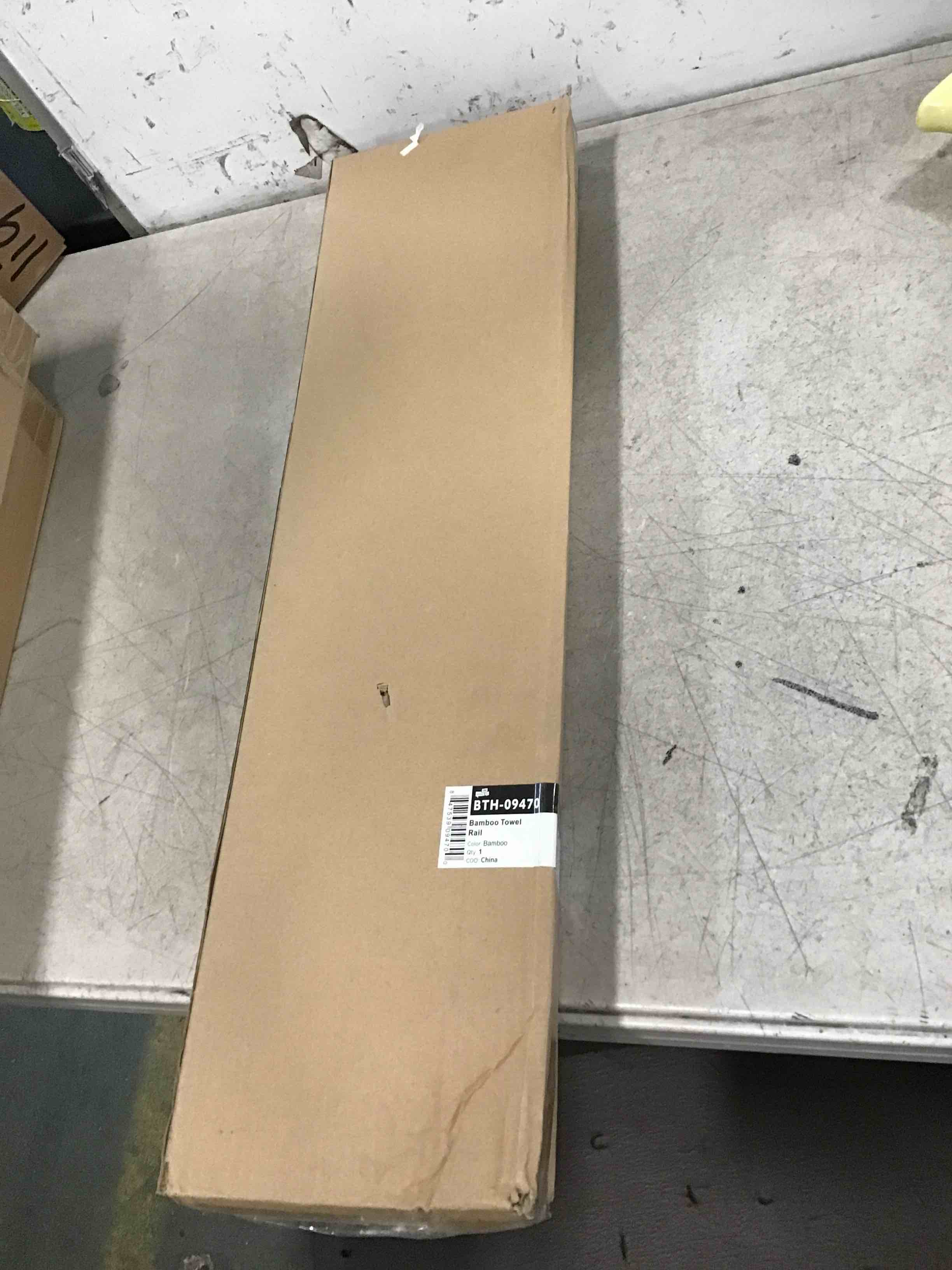 https://s3.amazonaws.com/lotting-images-prod/bidfta/RED6778545_1722516066964.jpeg