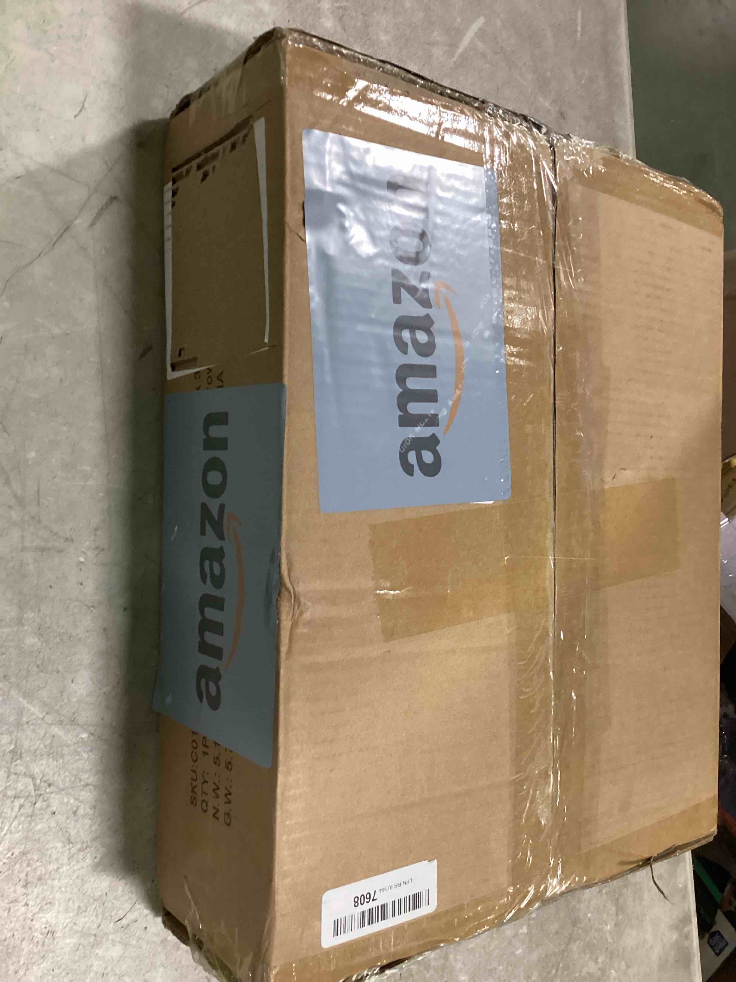 https://s3.amazonaws.com/lotting-images-prod/bidfta/RED6782434_1721965478552.jpeg