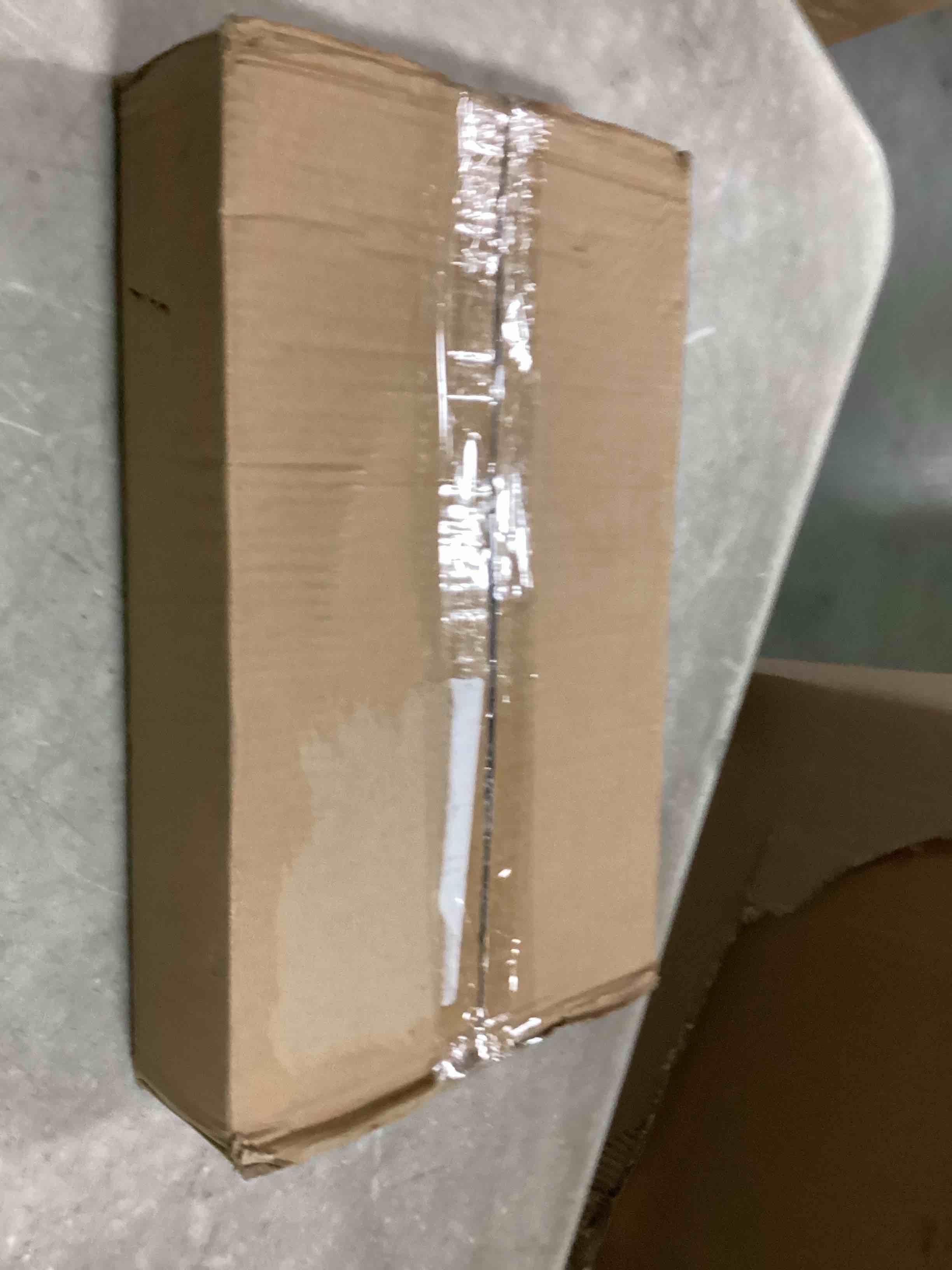 https://s3.amazonaws.com/lotting-images-prod/bidfta/RED6782478_1721971062372.jpeg