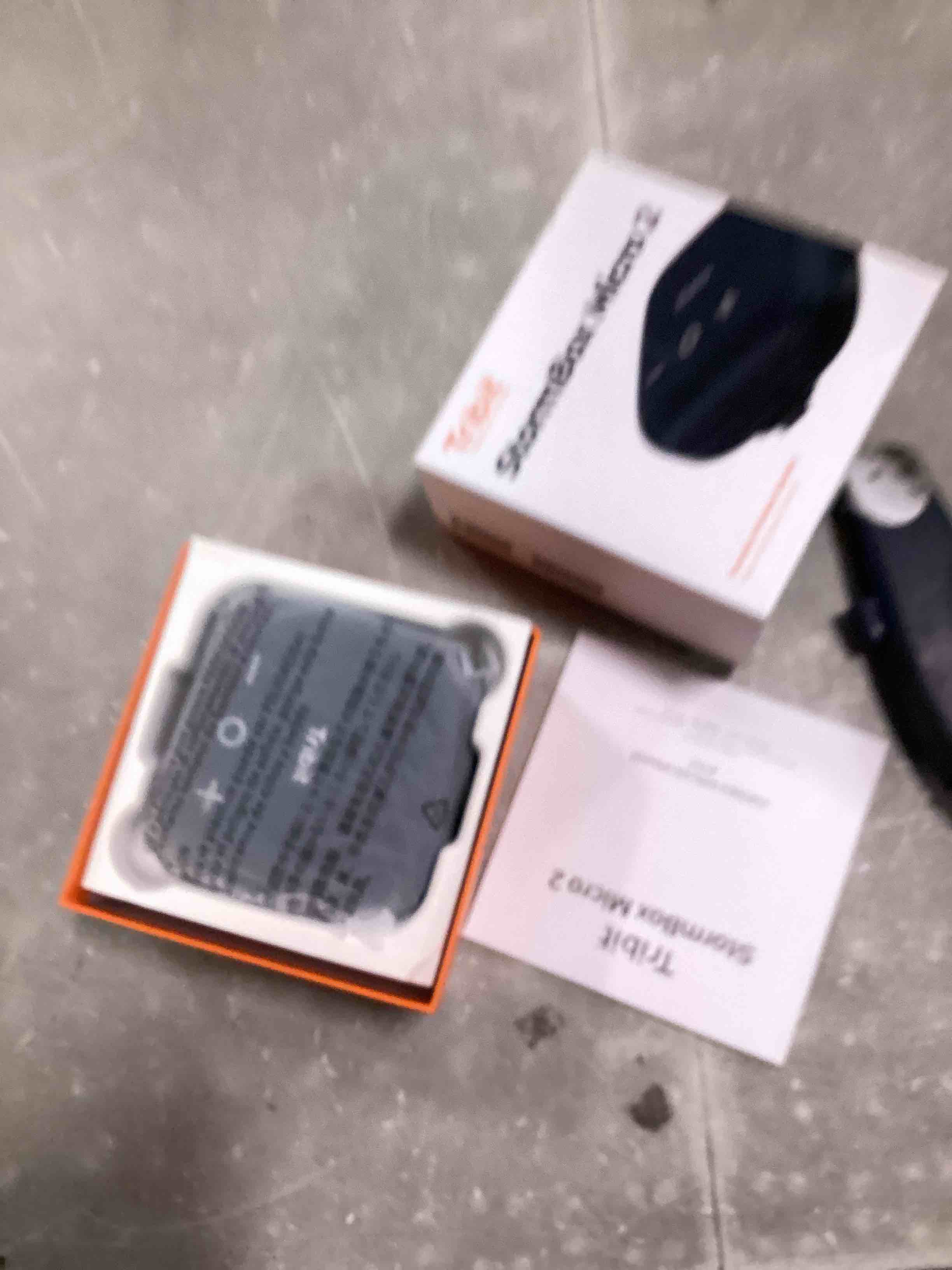 https://s3.amazonaws.com/lotting-images-prod/bidfta/RED6783457_1722012923750.jpeg