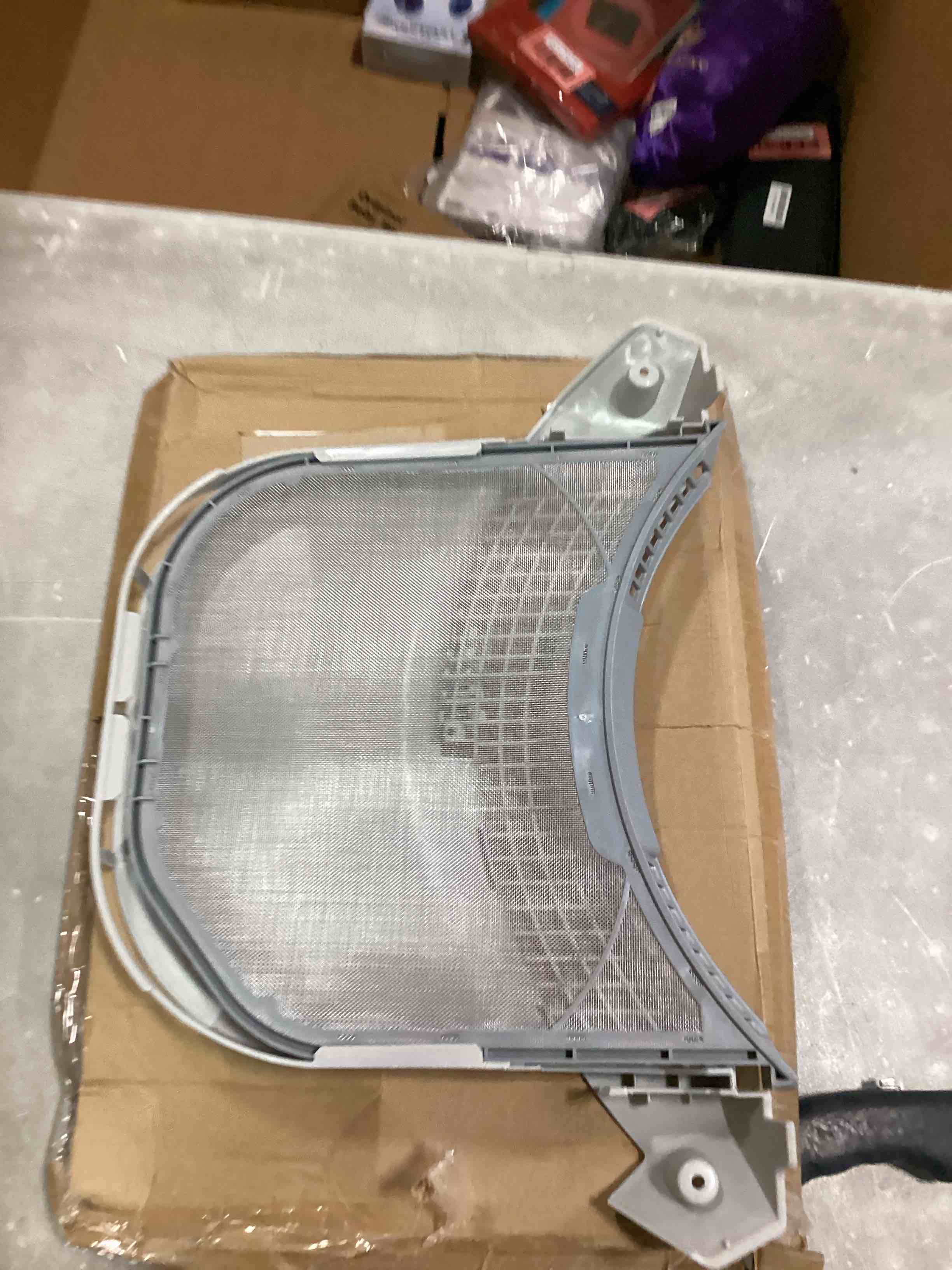 https://s3.amazonaws.com/lotting-images-prod/bidfta/RED6784393_1722369871944.jpeg