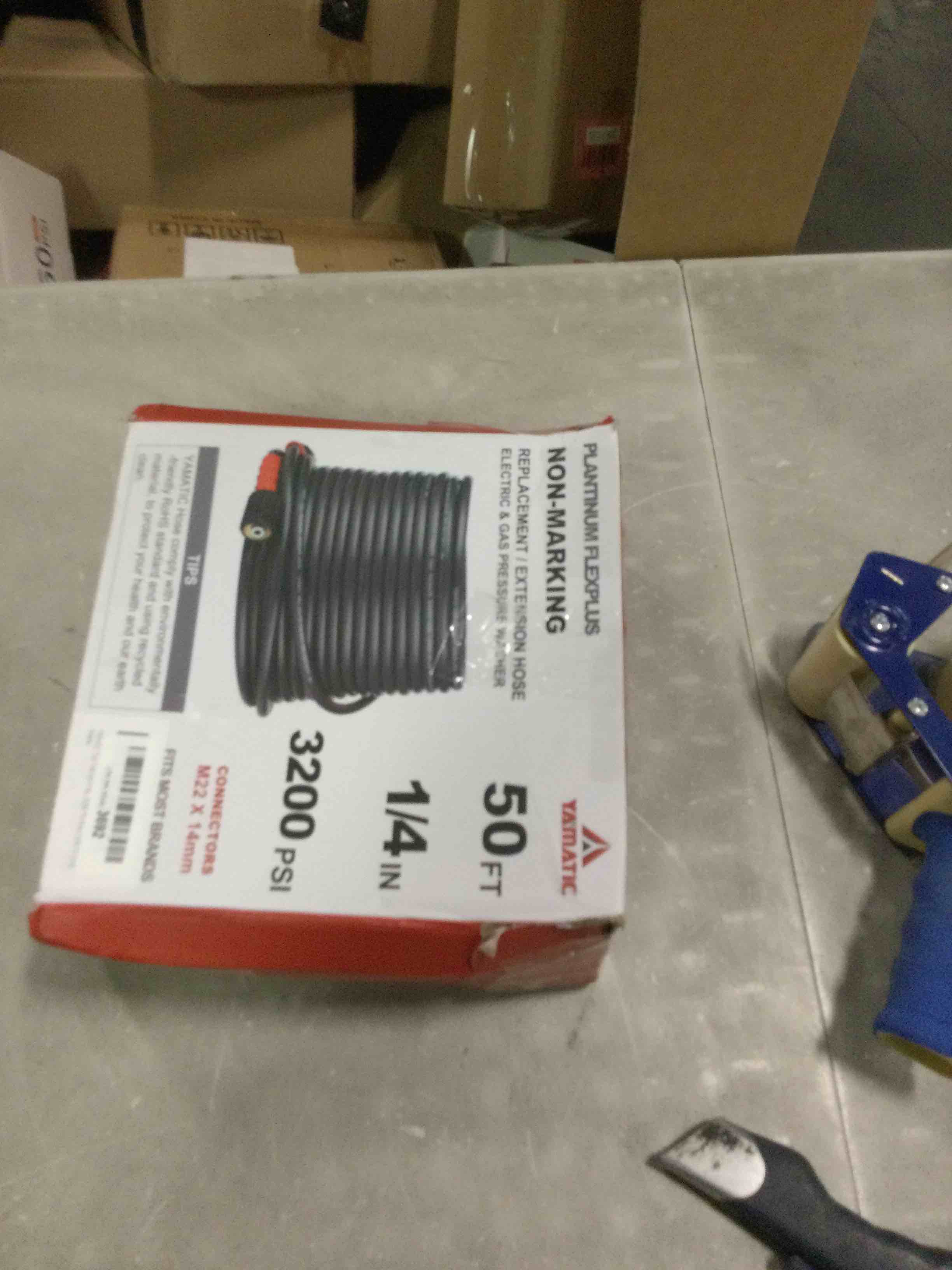 https://s3.amazonaws.com/lotting-images-prod/bidfta/RED6784439_1722429788665.jpeg
