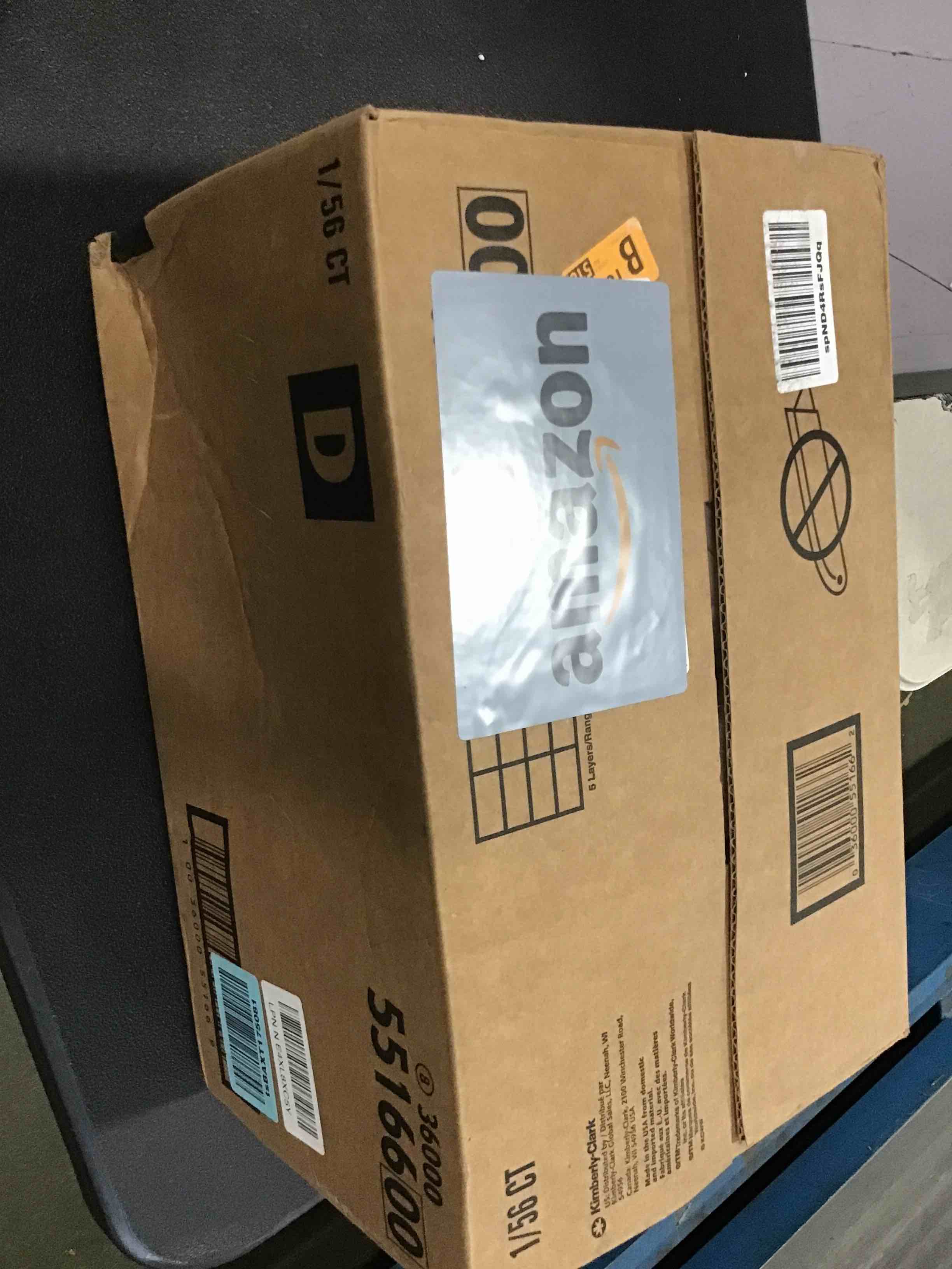 https://s3.amazonaws.com/lotting-images-prod/bidfta/RED6785904_1722614147459.jpeg