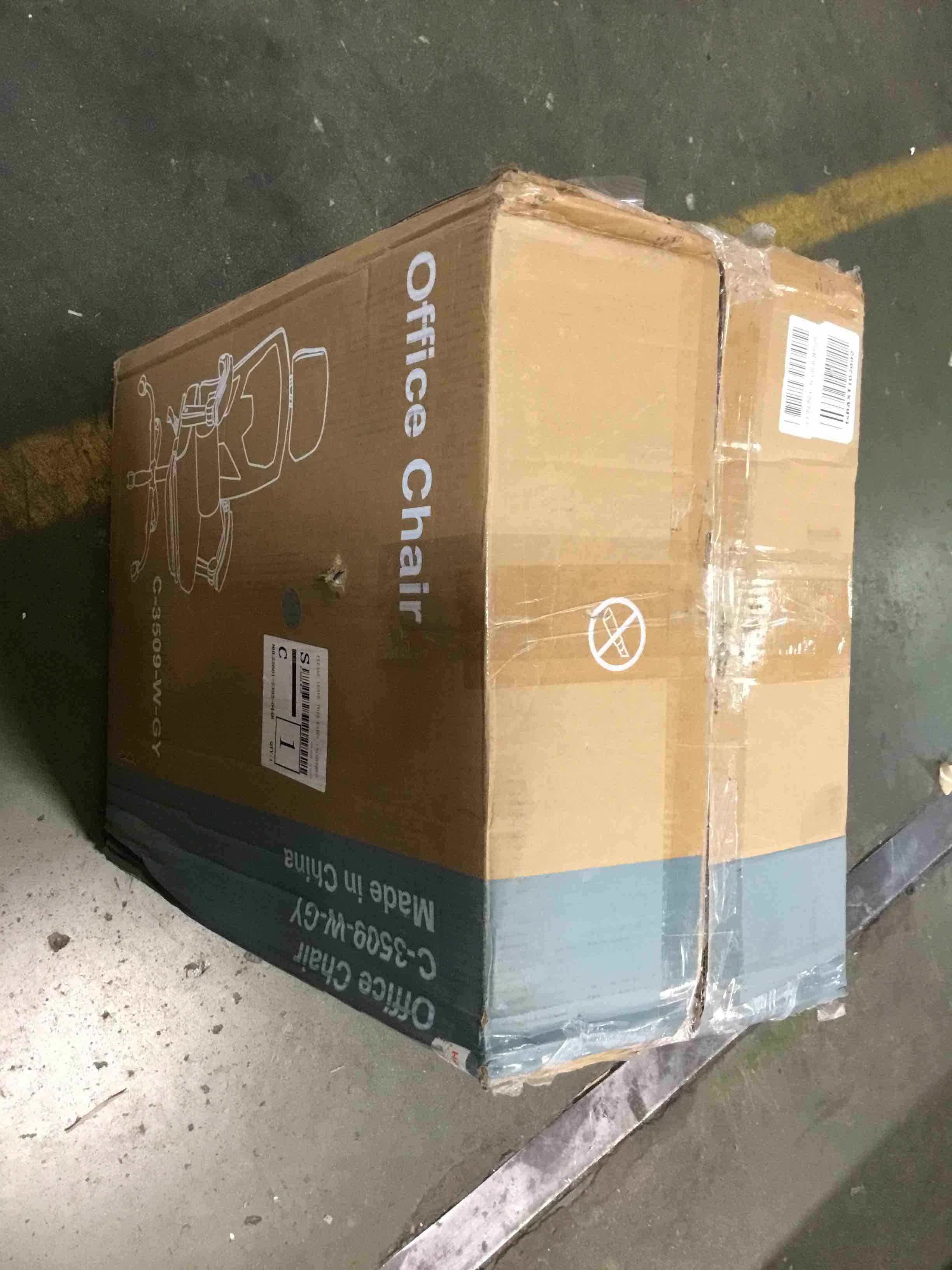 https://s3.amazonaws.com/lotting-images-prod/bidfta/RED6786499_1722297270875.jpeg