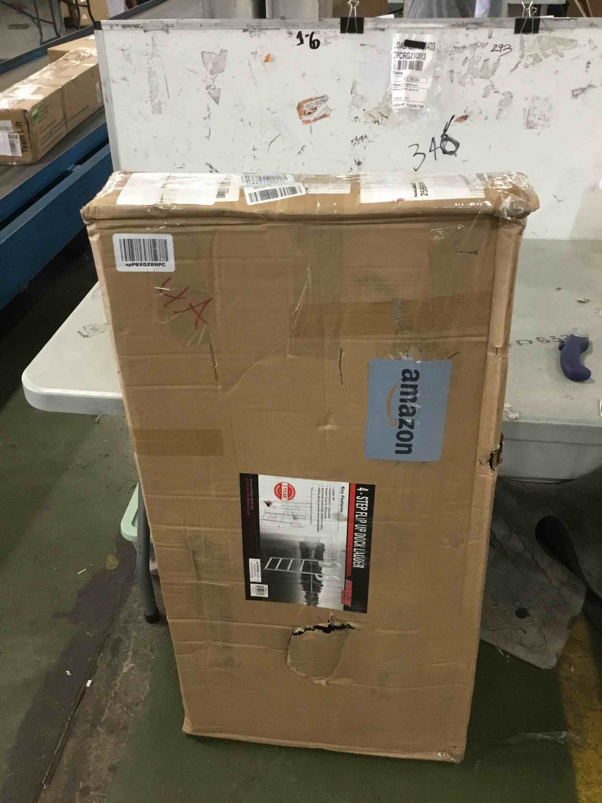 https://s3.amazonaws.com/lotting-images-prod/bidfta/RED6787294_1722290786386.jpeg