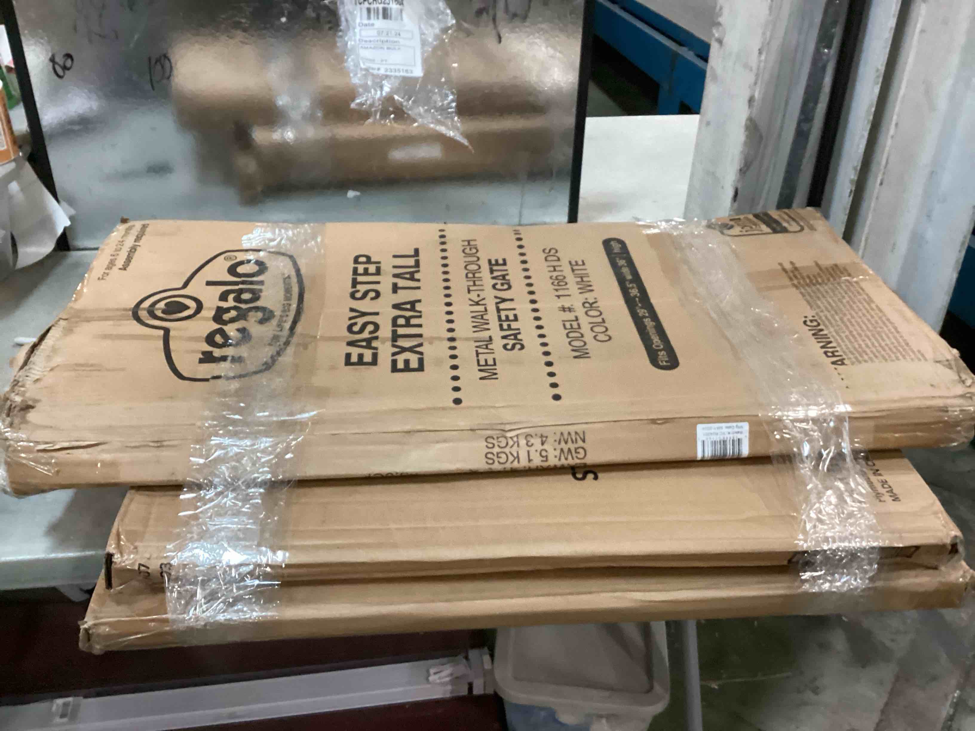 https://s3.amazonaws.com/lotting-images-prod/bidfta/RED6787618_1722307134120.jpeg
