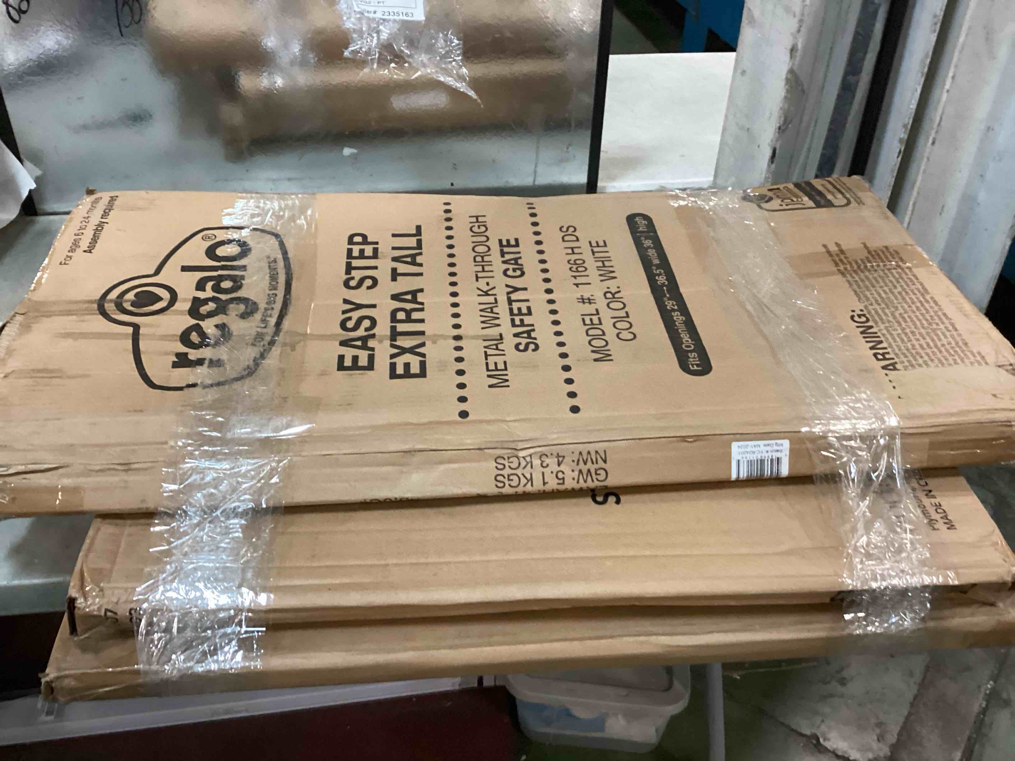 https://s3.amazonaws.com/lotting-images-prod/bidfta/RED6787618_1722307136093.jpeg