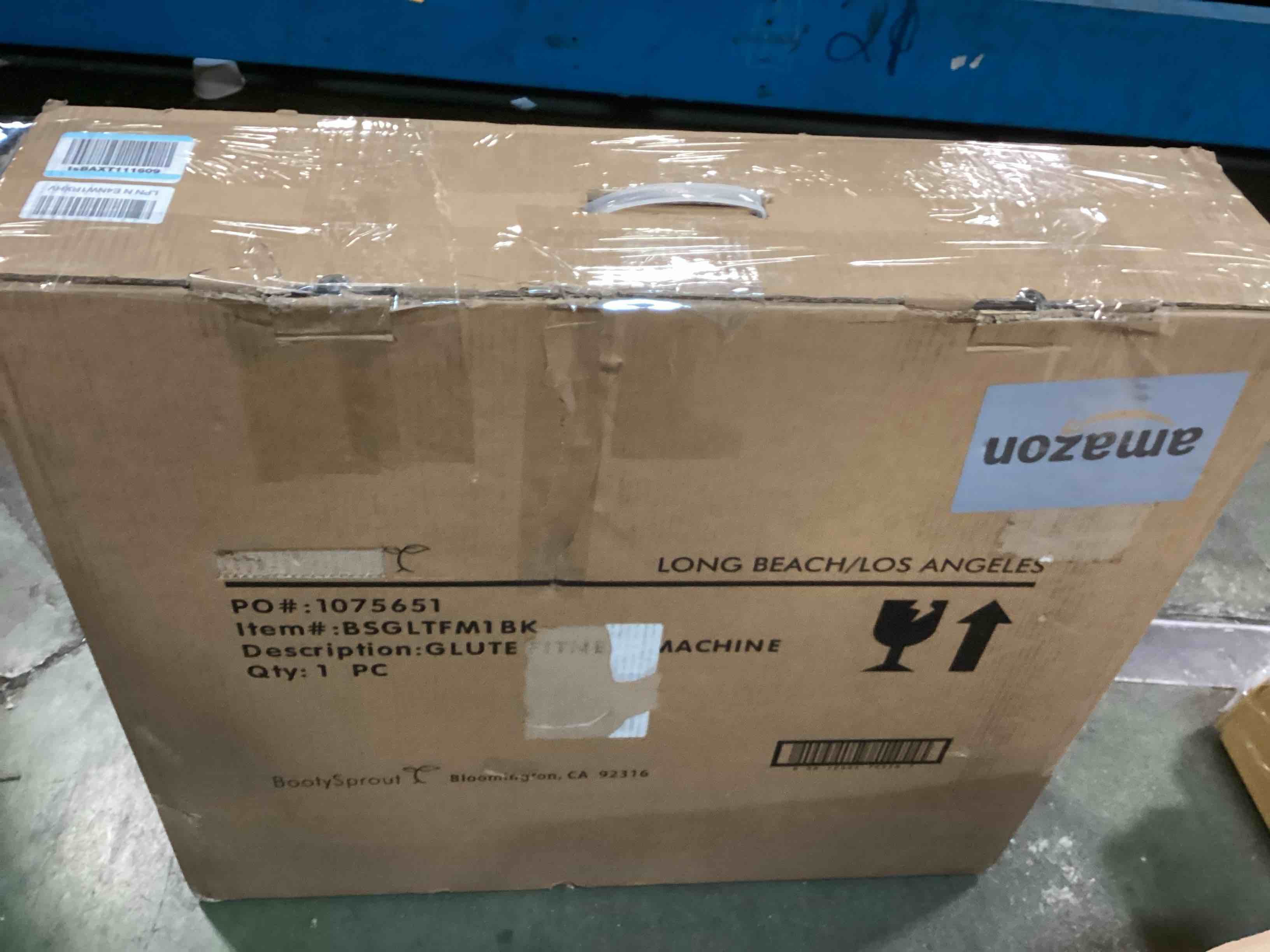 https://s3.amazonaws.com/lotting-images-prod/bidfta/RED6787648_1722303614654.jpeg