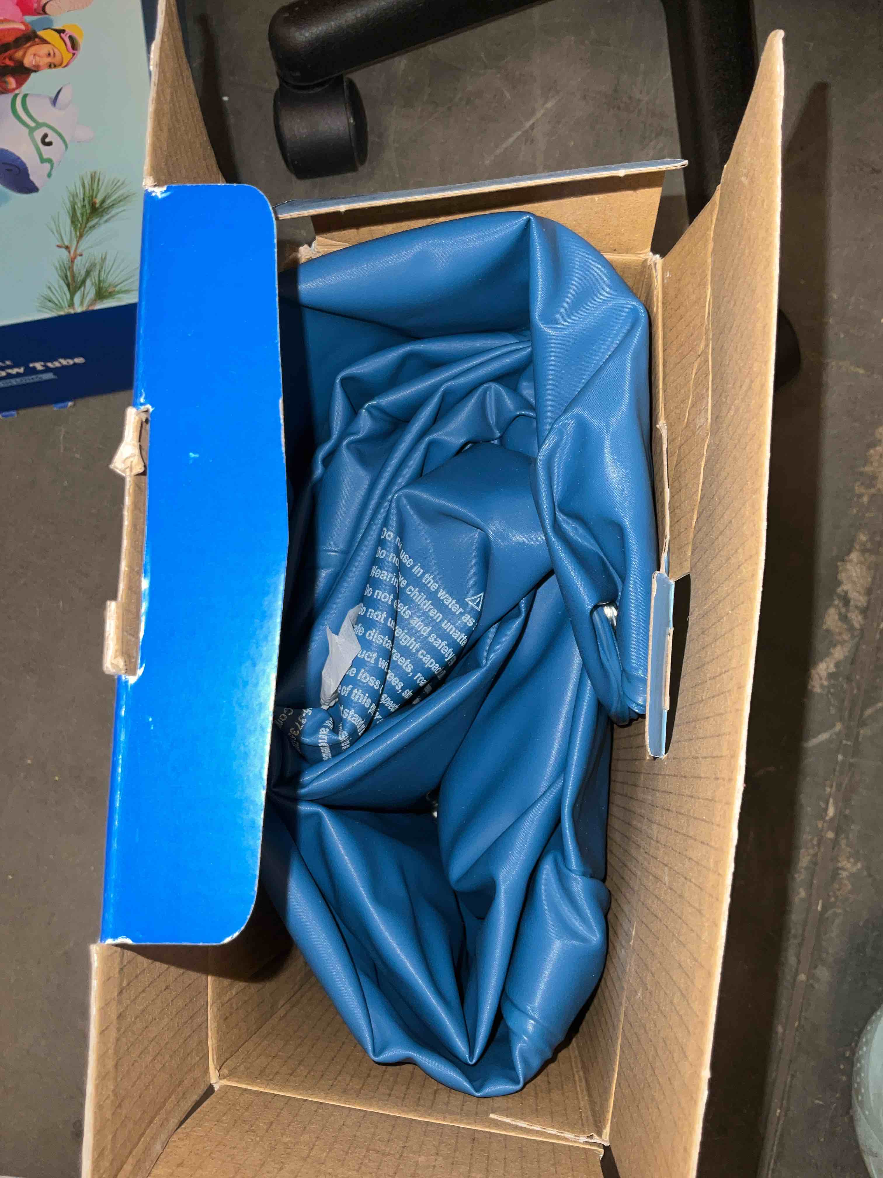 https://s3.amazonaws.com/lotting-images-prod/bidfta/RED6800721_1737483309258.jpeg
