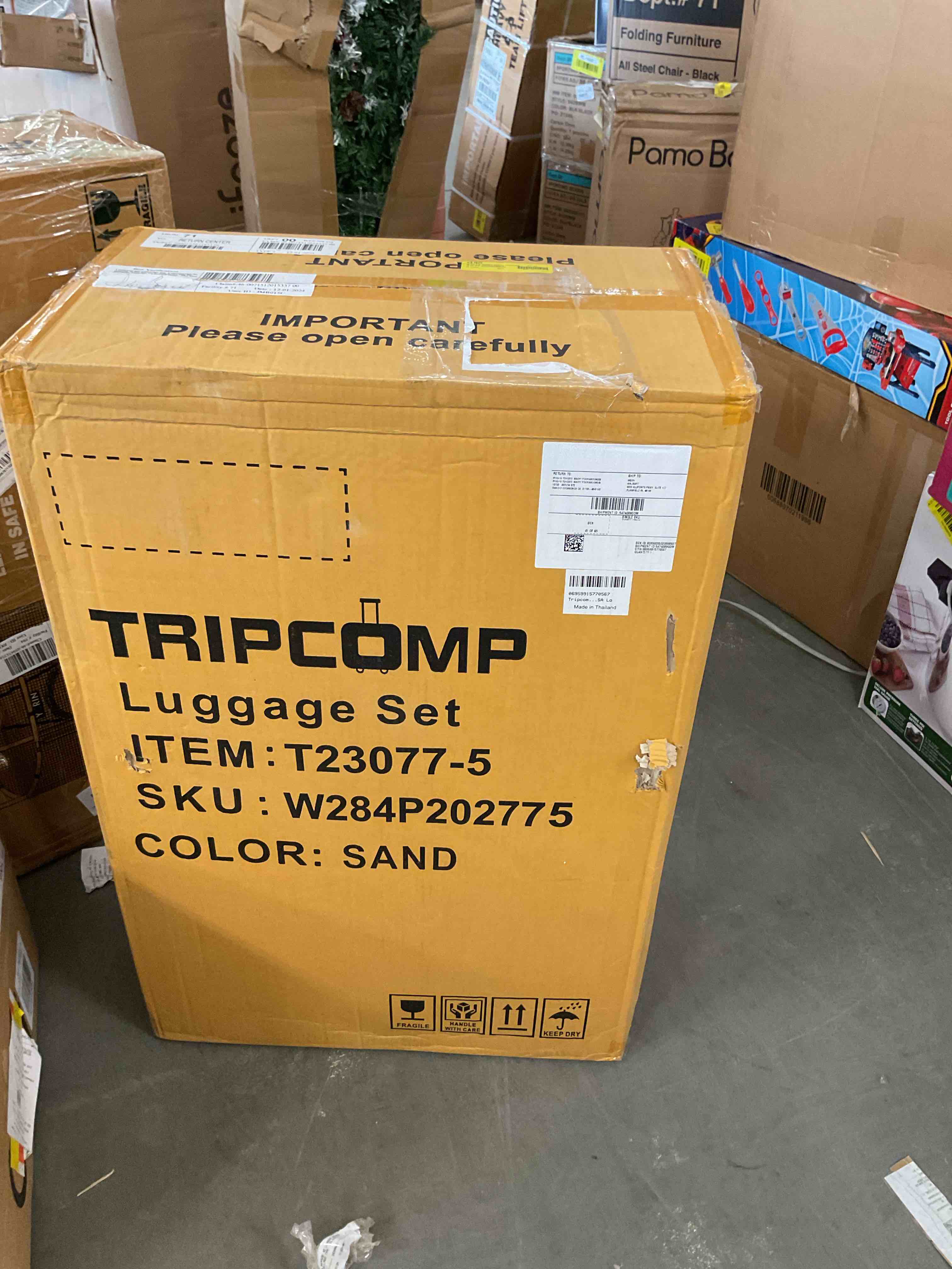 https://s3.amazonaws.com/lotting-images-prod/bidfta/RED6804494_1737822070617.jpeg
