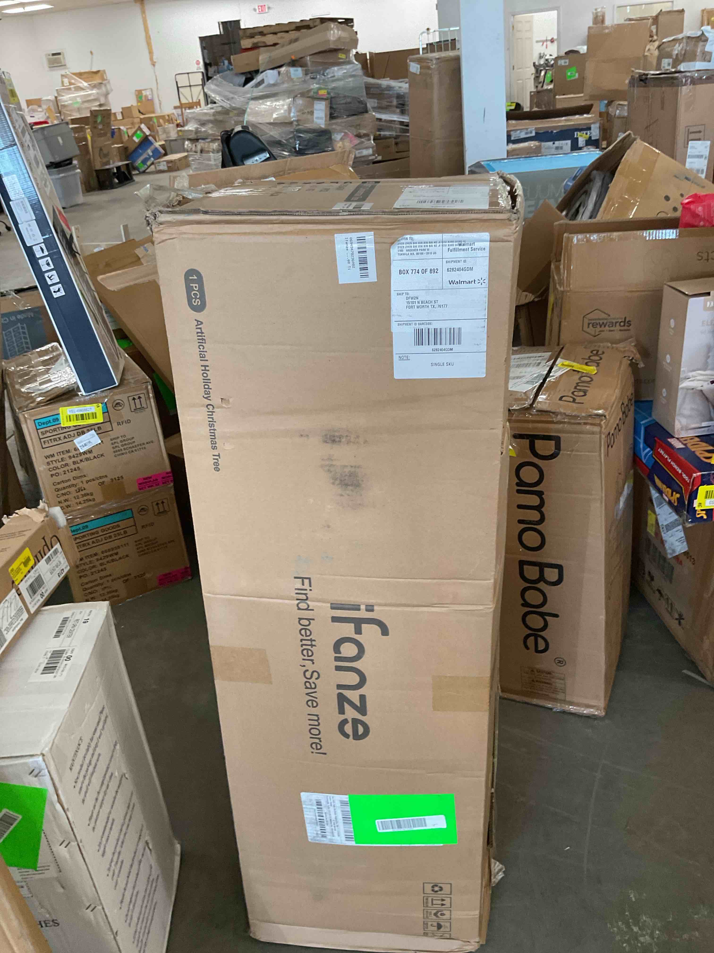 https://s3.amazonaws.com/lotting-images-prod/bidfta/RED6804508_1737823716789.jpeg