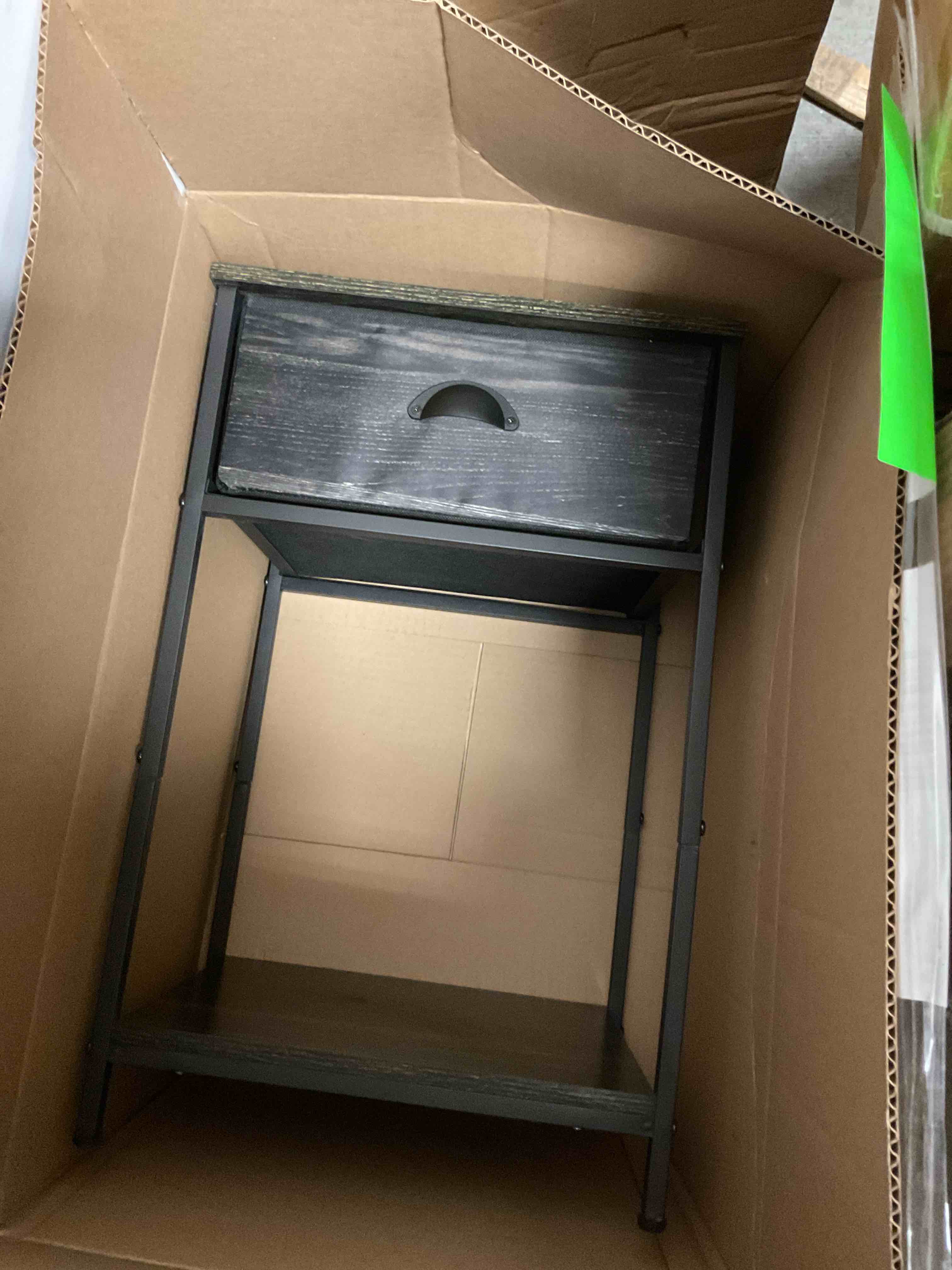 https://s3.amazonaws.com/lotting-images-prod/bidfta/RED6804631_1738074265753.jpeg