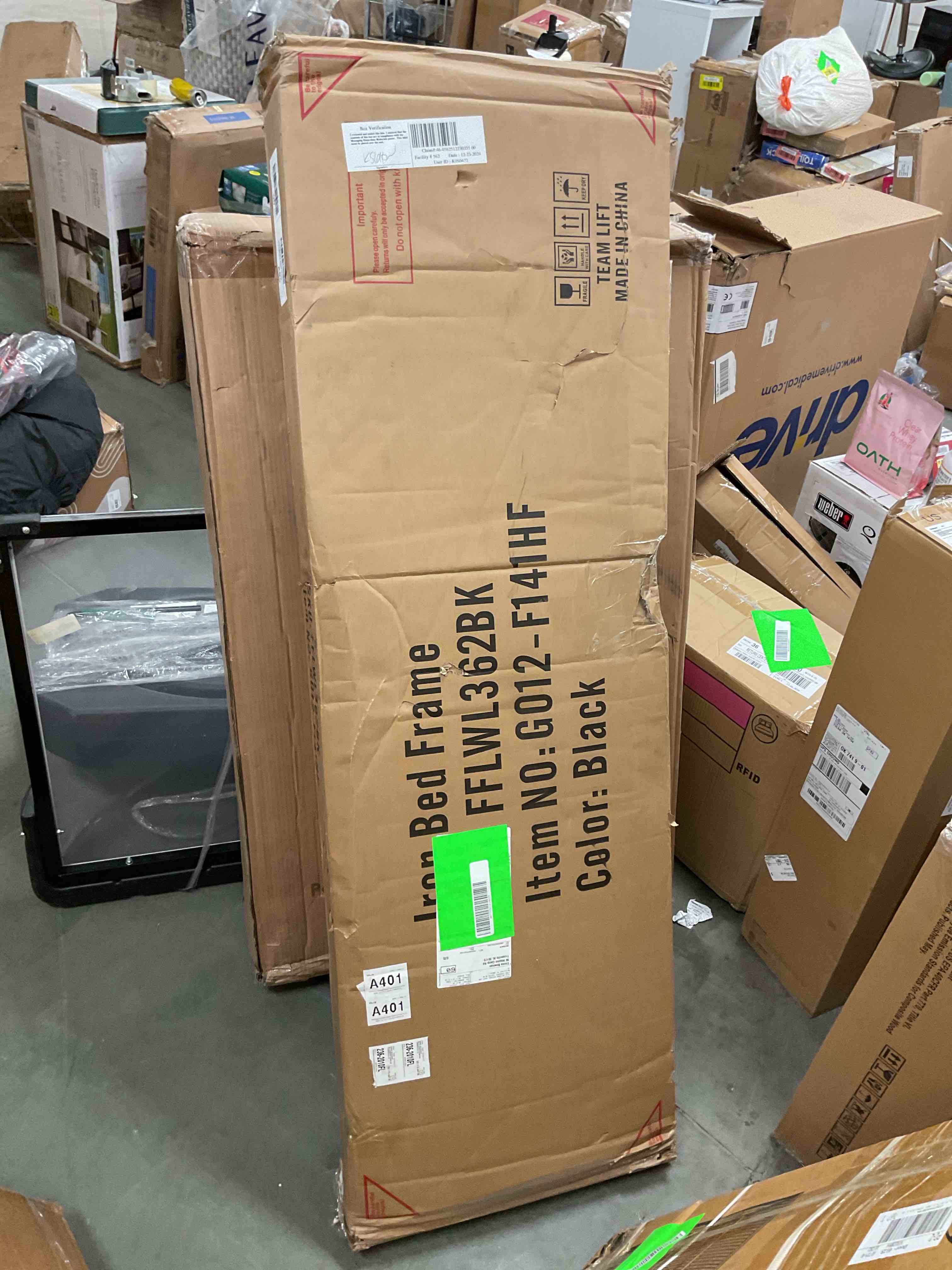 https://s3.amazonaws.com/lotting-images-prod/bidfta/RED6804637_1738075266492.jpeg