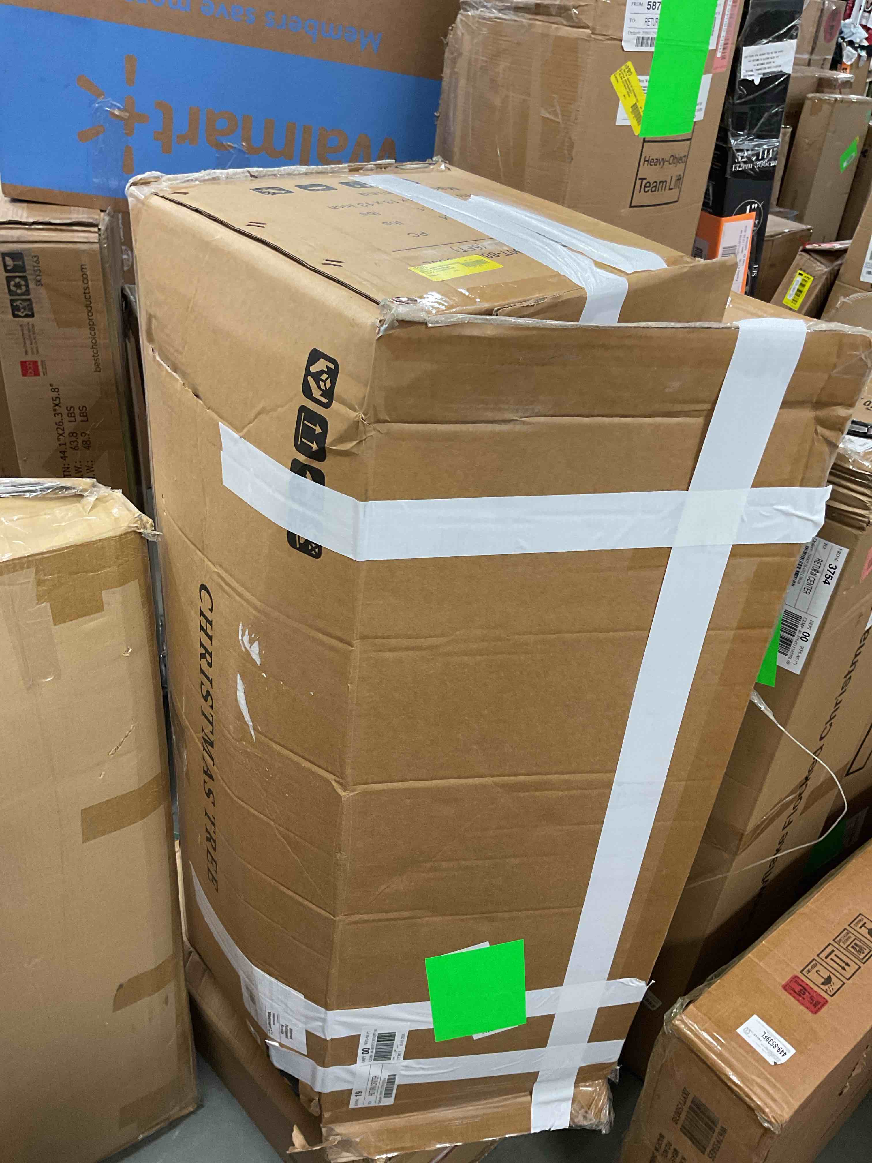 https://s3.amazonaws.com/lotting-images-prod/bidfta/RED6804684_1738093944603.jpeg
