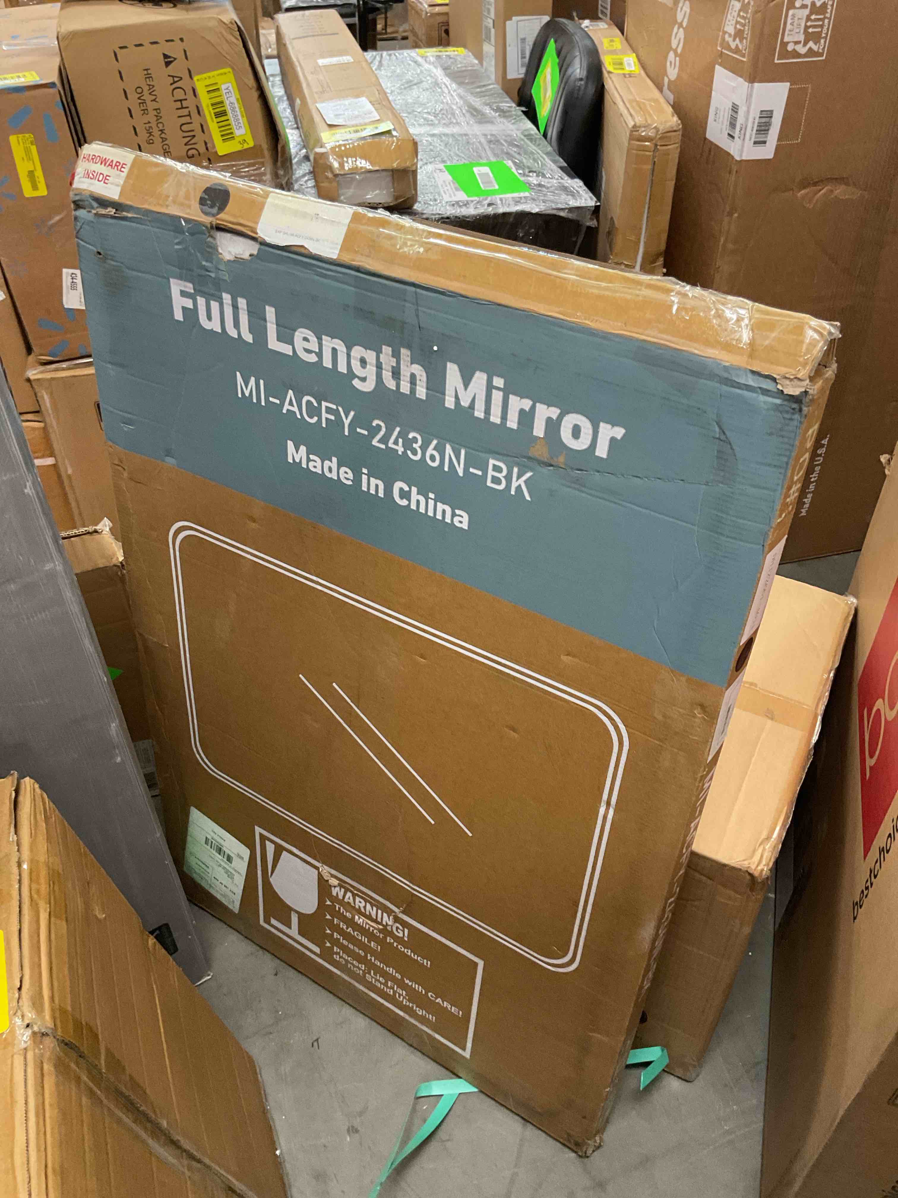 https://s3.amazonaws.com/lotting-images-prod/bidfta/RED6804690_1738094886039.jpeg