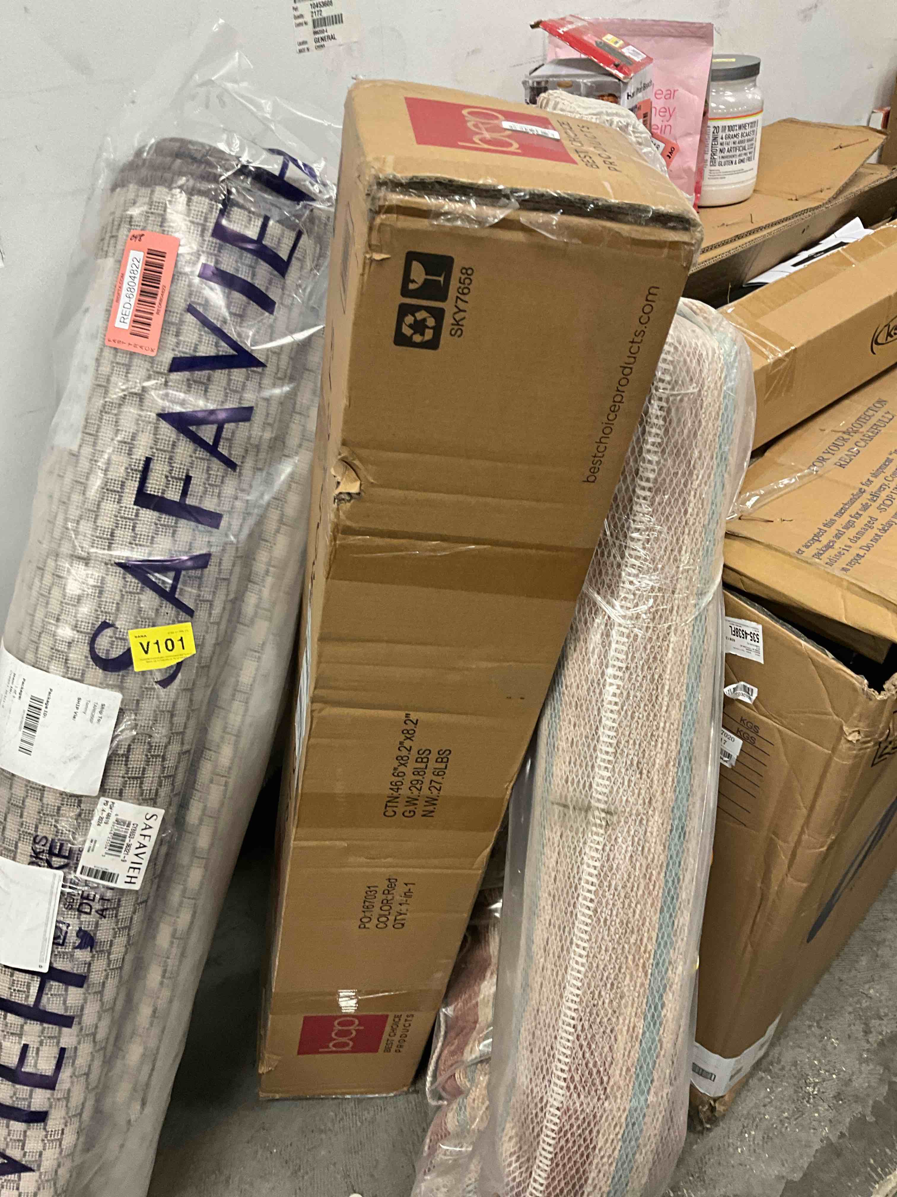 https://s3.amazonaws.com/lotting-images-prod/bidfta/RED6804823_1738256652857.jpeg