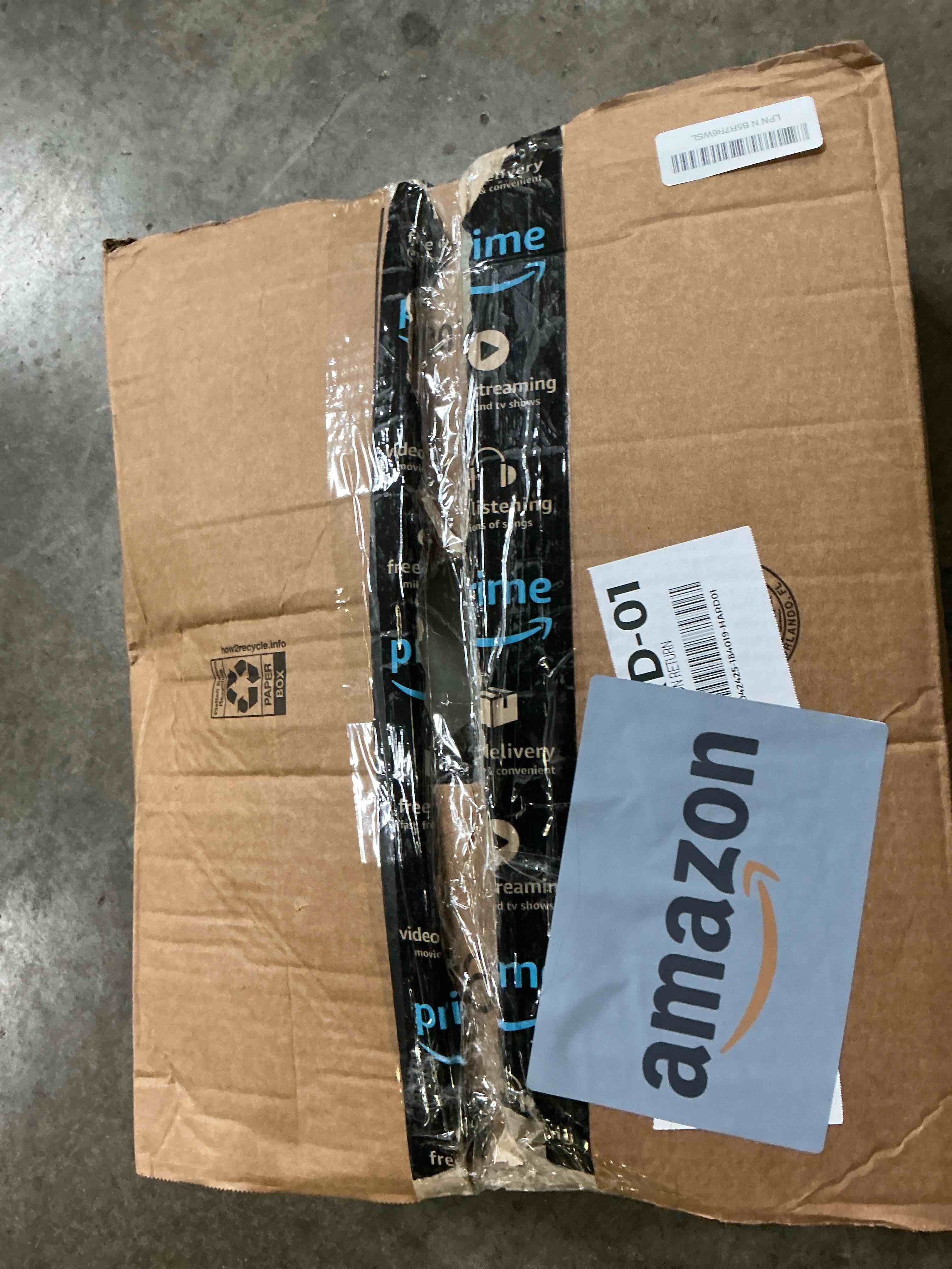 https://s3.amazonaws.com/lotting-images-prod/bidfta/RED6805078_1749154282115.jpeg