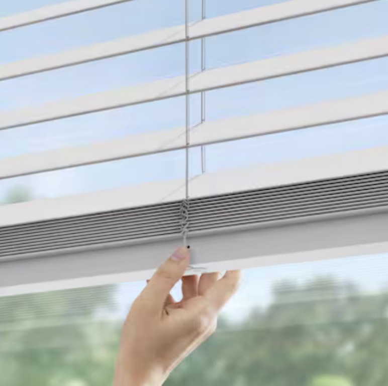 Levolor Trim & Go Wood Blind 929691