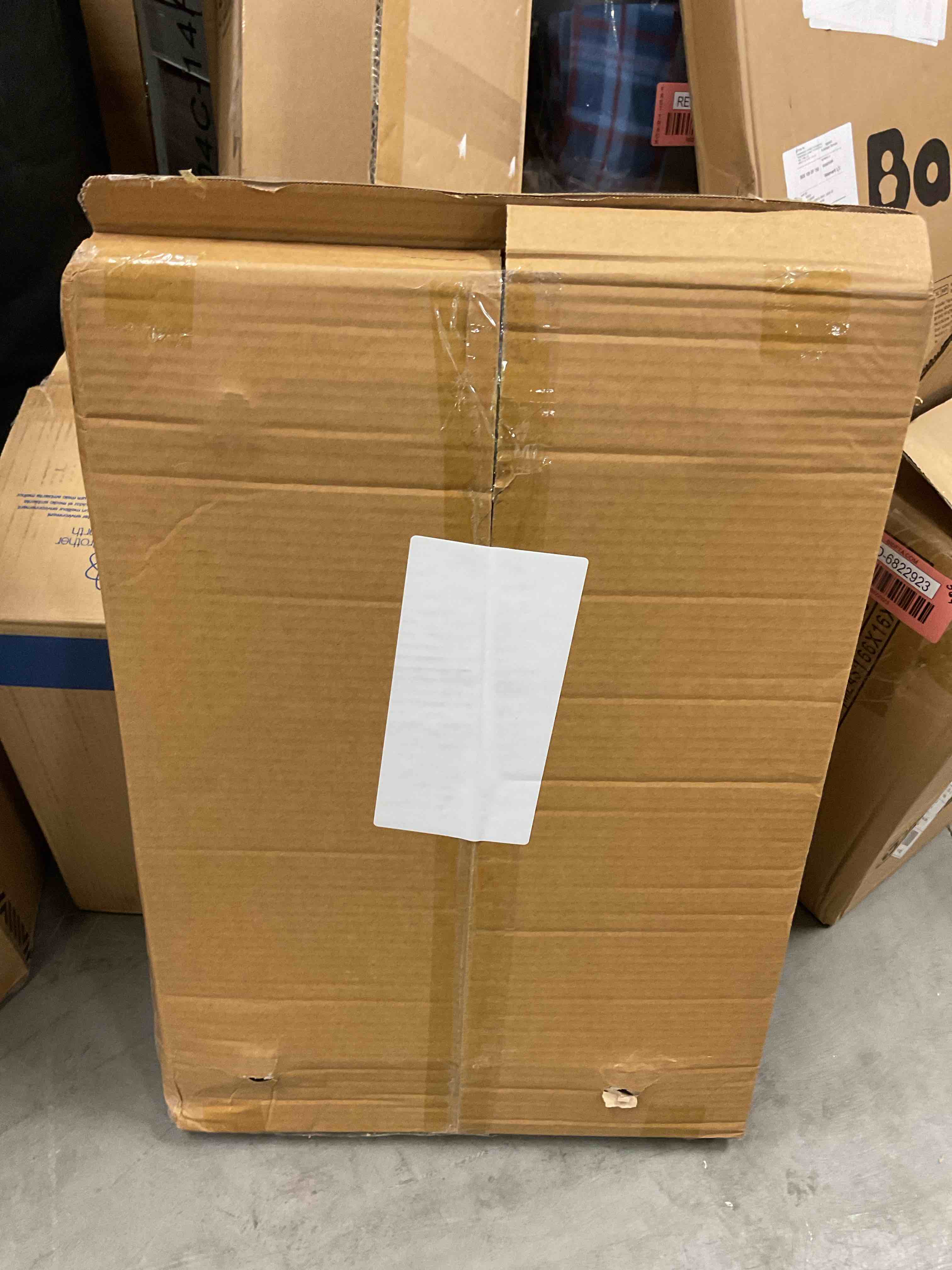 https://s3.amazonaws.com/lotting-images-prod/bidfta/RED6822924_1733428748969.jpeg