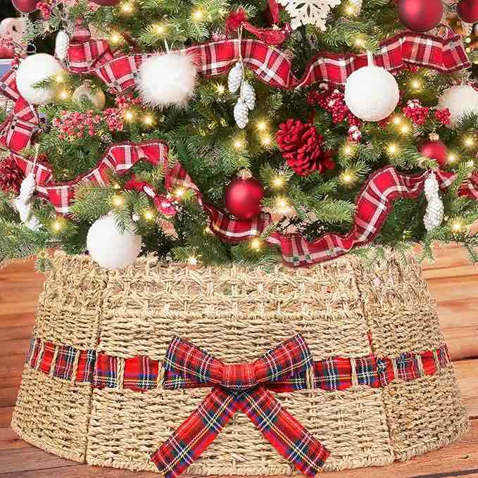 Christmas Tree Collar Rattan Rustic Wicker Christmas Tree Ring,Natural Woven Farmhouse Holiday Tree Skirt Cover,Xmas Tree Base Cover,Warm and Cozy Christmas Tree Accessories for Home Decoration