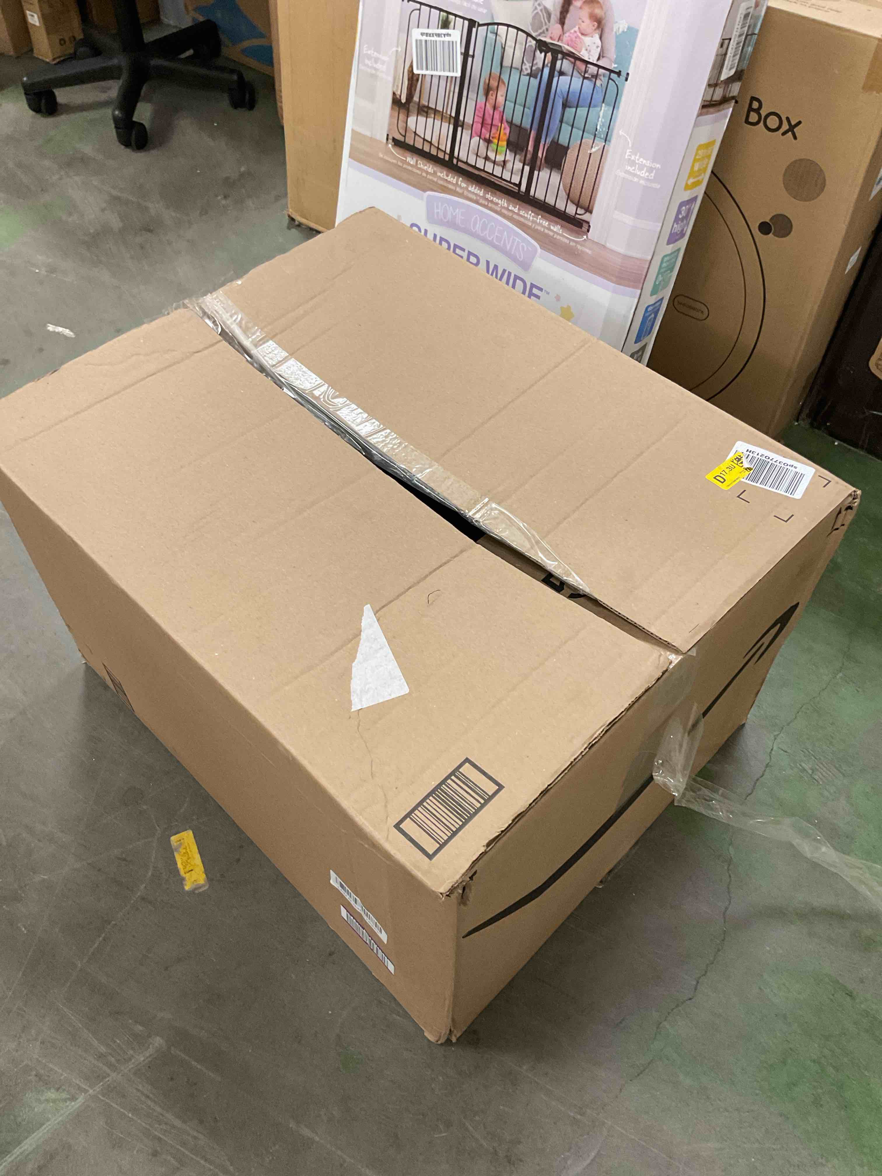 https://s3.amazonaws.com/lotting-images-prod/bidfta/RED6823304_1733871014673.jpeg