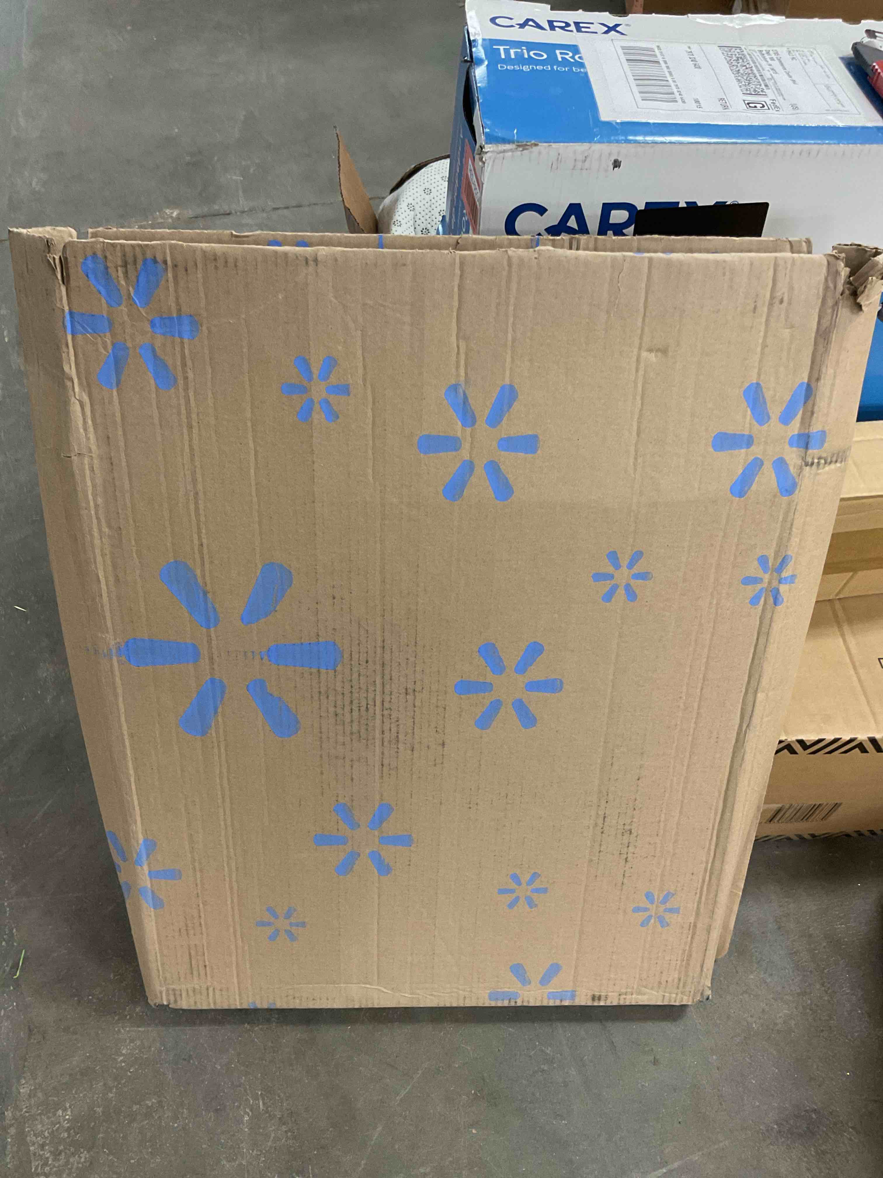 https://s3.amazonaws.com/lotting-images-prod/bidfta/RED6823409_1734196843963.jpeg