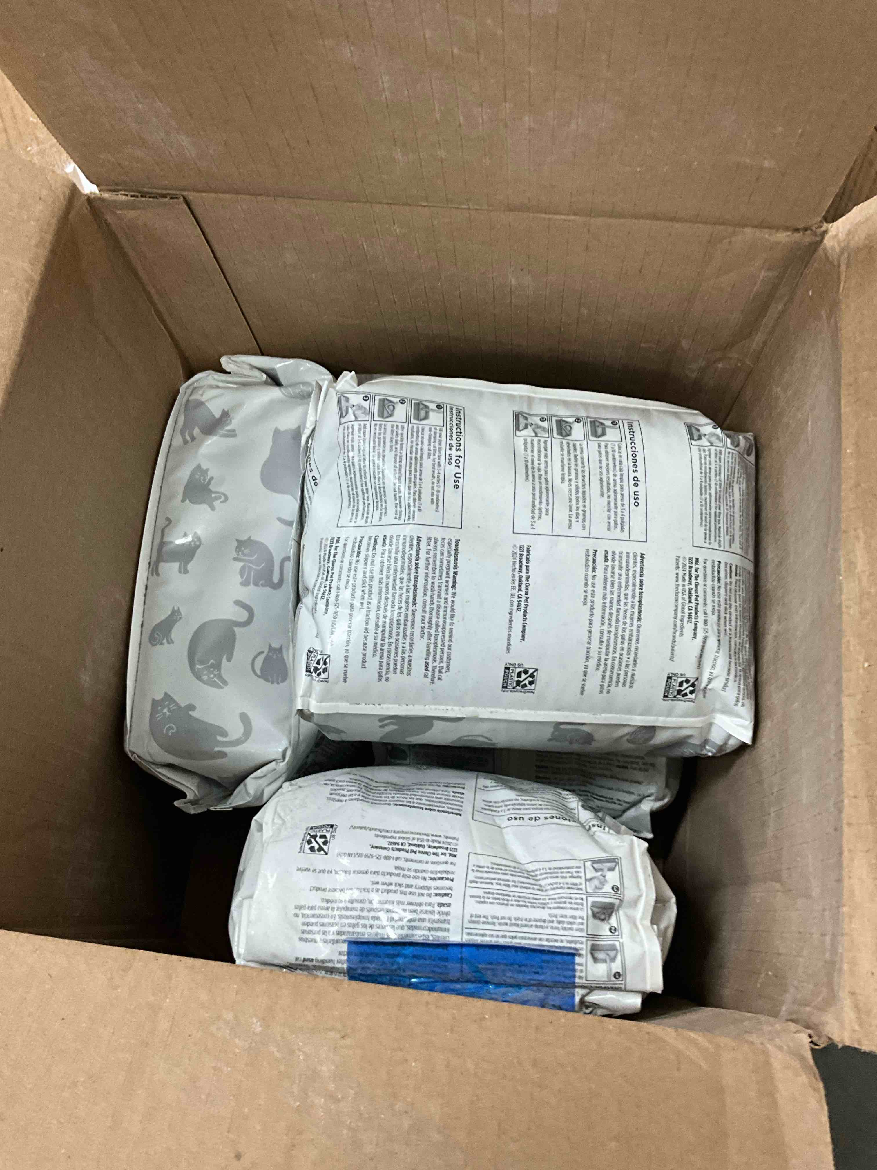 https://s3.amazonaws.com/lotting-images-prod/bidfta/RED6823542_1734698280783.jpeg