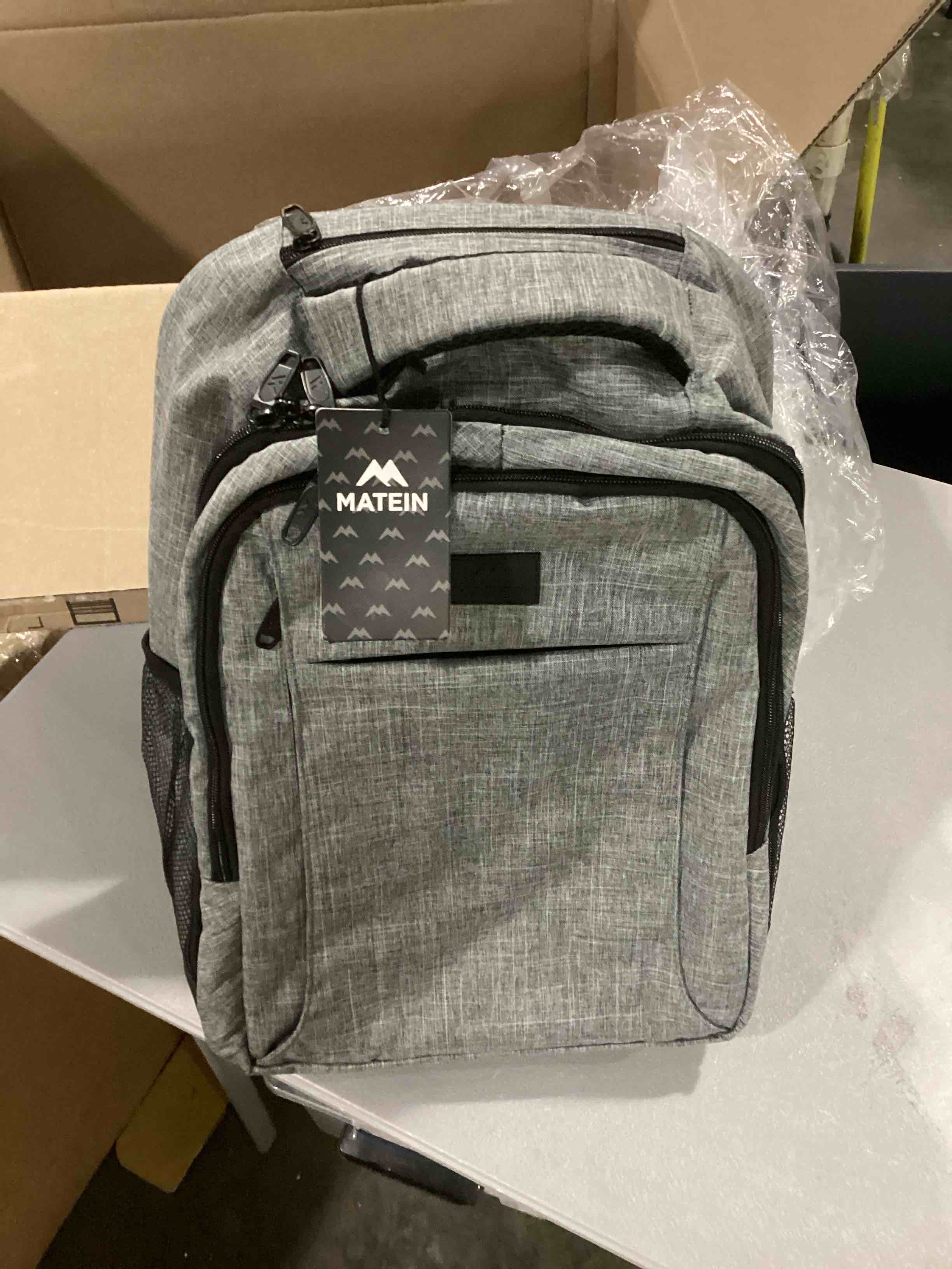 https://s3.amazonaws.com/lotting-images-prod/bidfta/RED6824418_1730134130776.jpeg