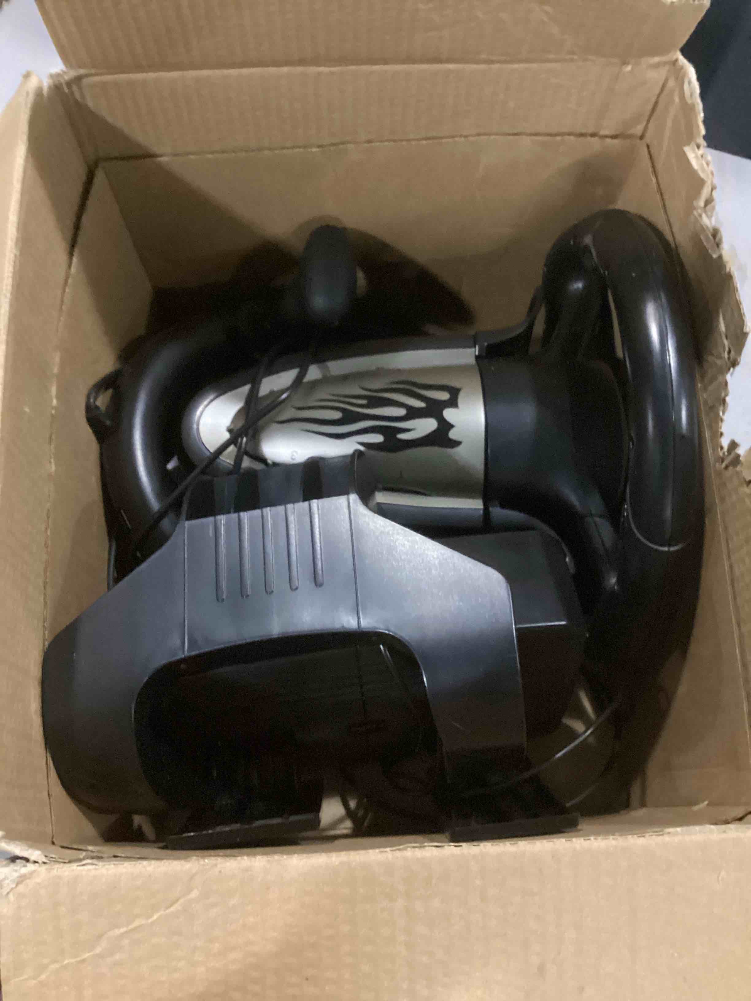 https://s3.amazonaws.com/lotting-images-prod/bidfta/RED6824532_1730212553504.jpeg