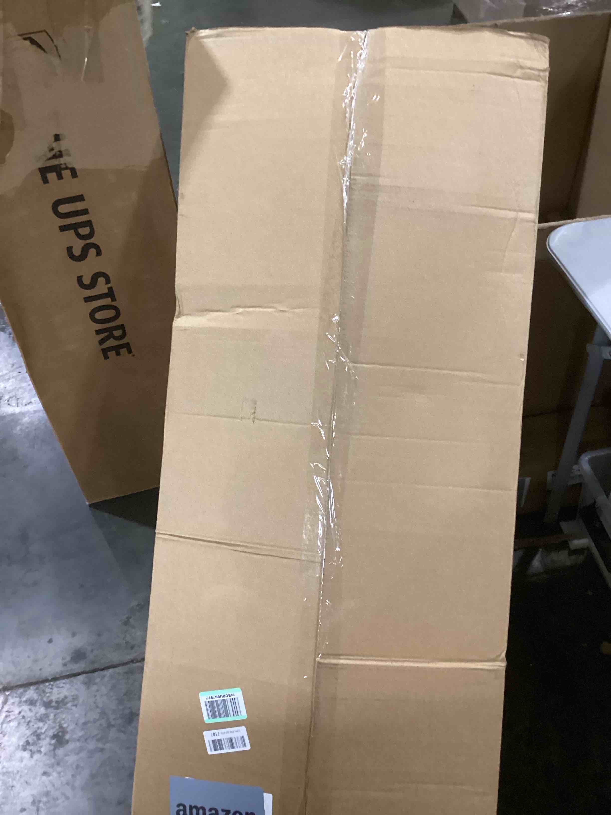 https://s3.amazonaws.com/lotting-images-prod/bidfta/RED6824601_1730224455869.jpeg