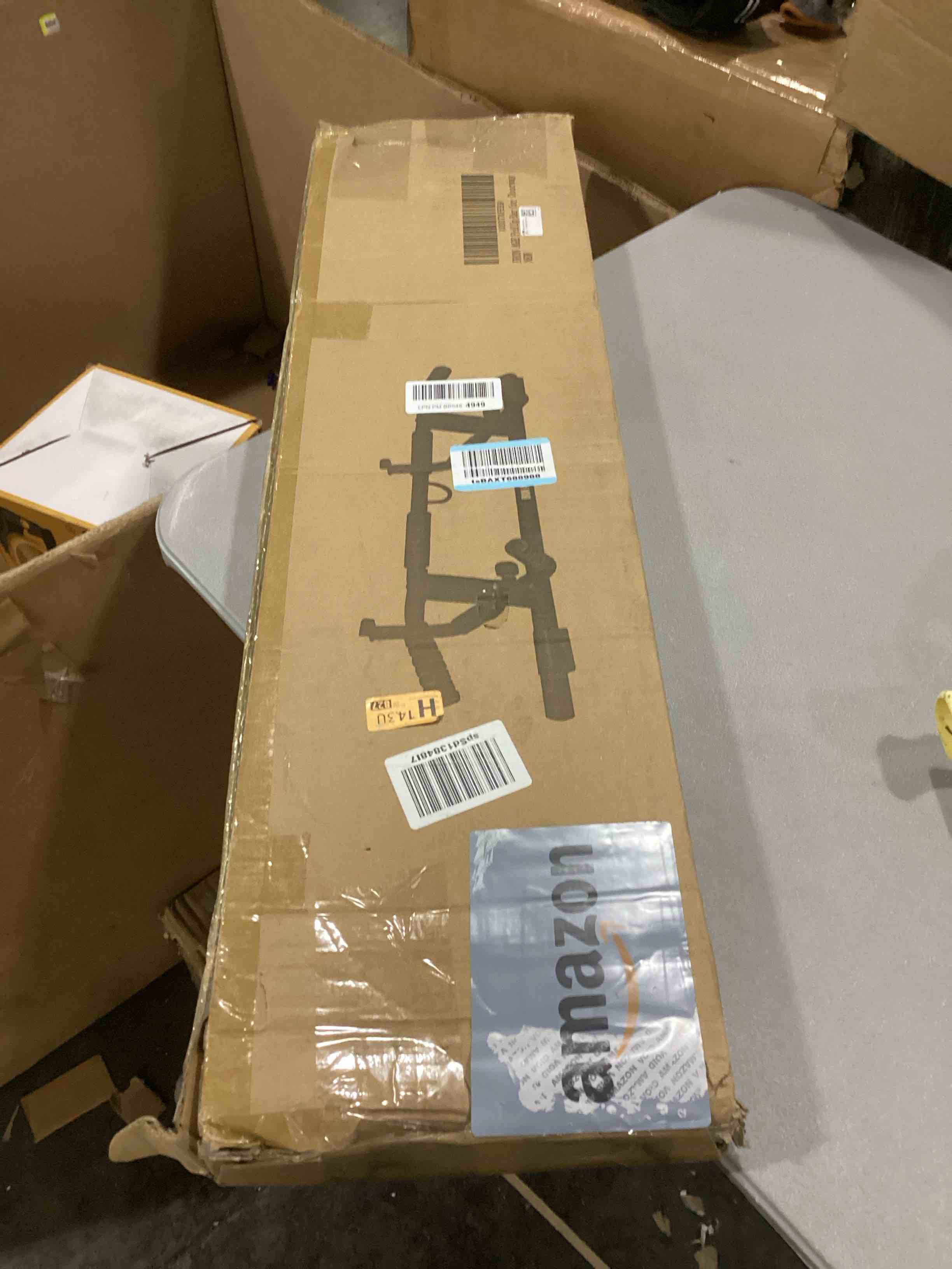 https://s3.amazonaws.com/lotting-images-prod/bidfta/RED6824907_1730393804981.jpeg