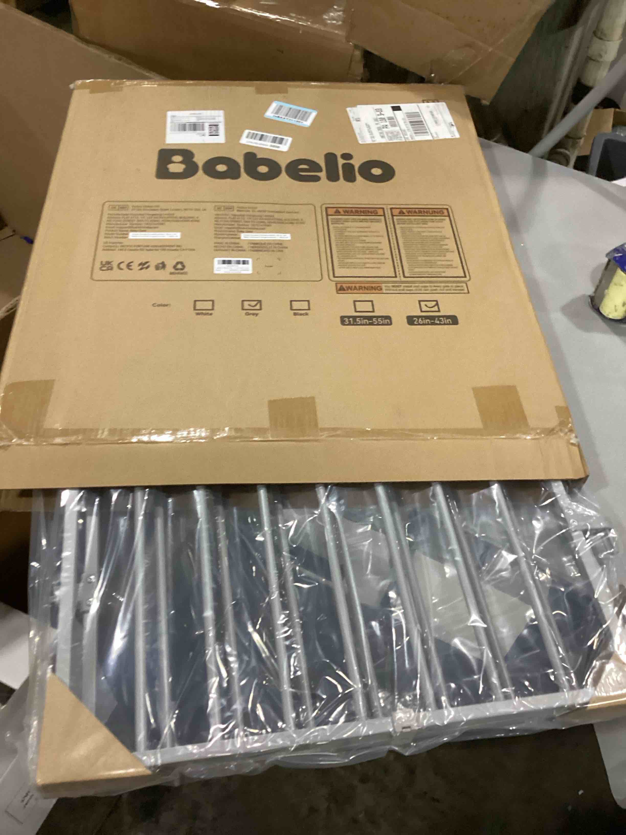 https://s3.amazonaws.com/lotting-images-prod/bidfta/RED6825000_1730464576570.jpeg
