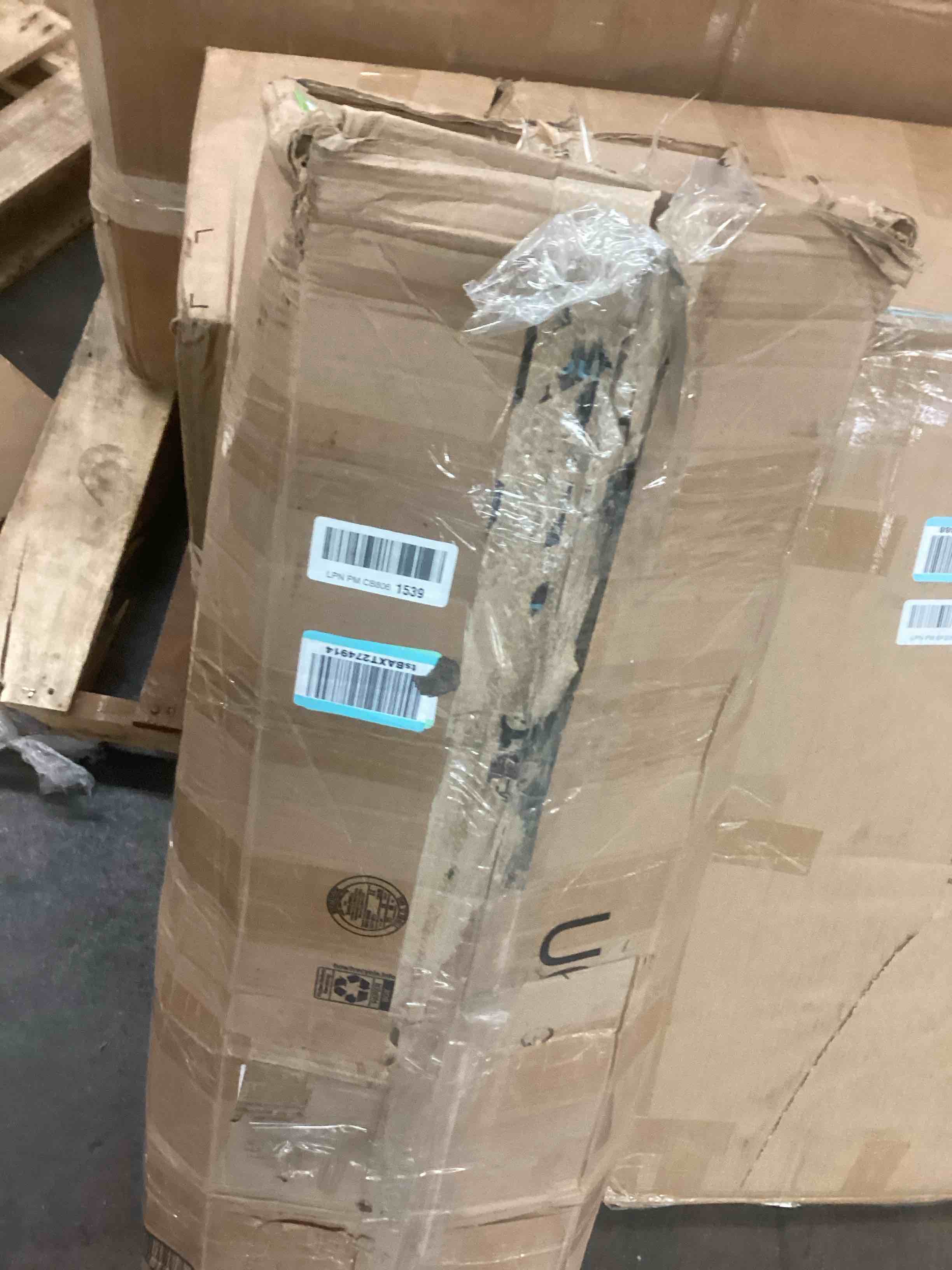 https://s3.amazonaws.com/lotting-images-prod/bidfta/RED6827325_1729182421440.jpeg