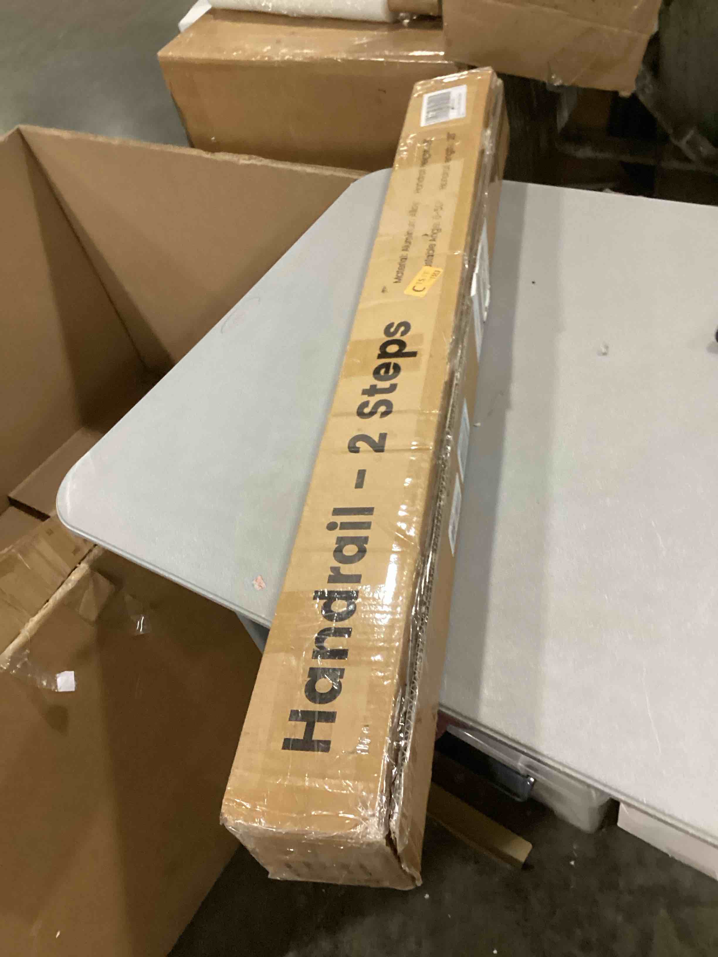 https://s3.amazonaws.com/lotting-images-prod/bidfta/RED6828669_1730906581334.jpeg