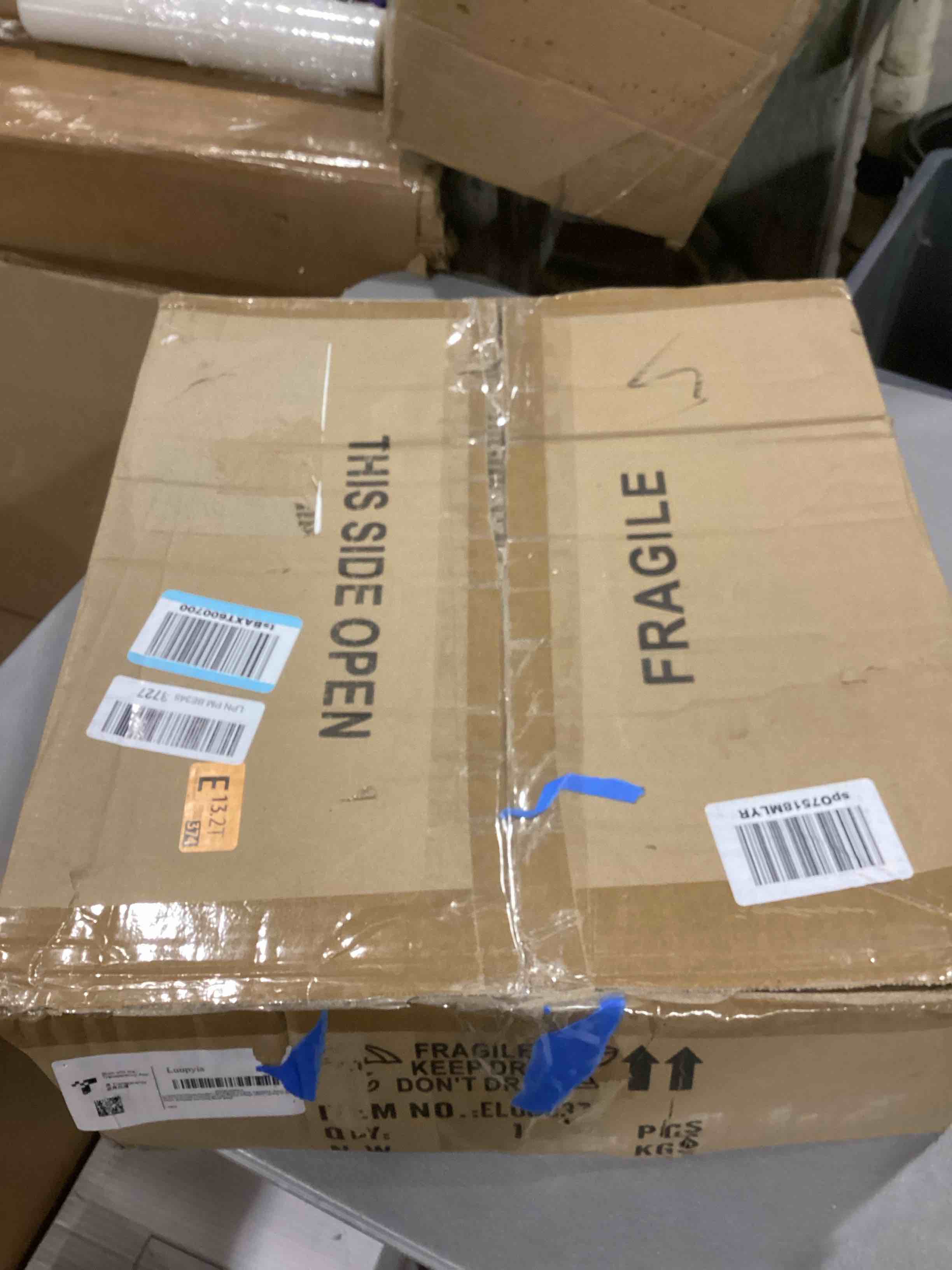 https://s3.amazonaws.com/lotting-images-prod/bidfta/RED6829091_1731095384606.jpeg