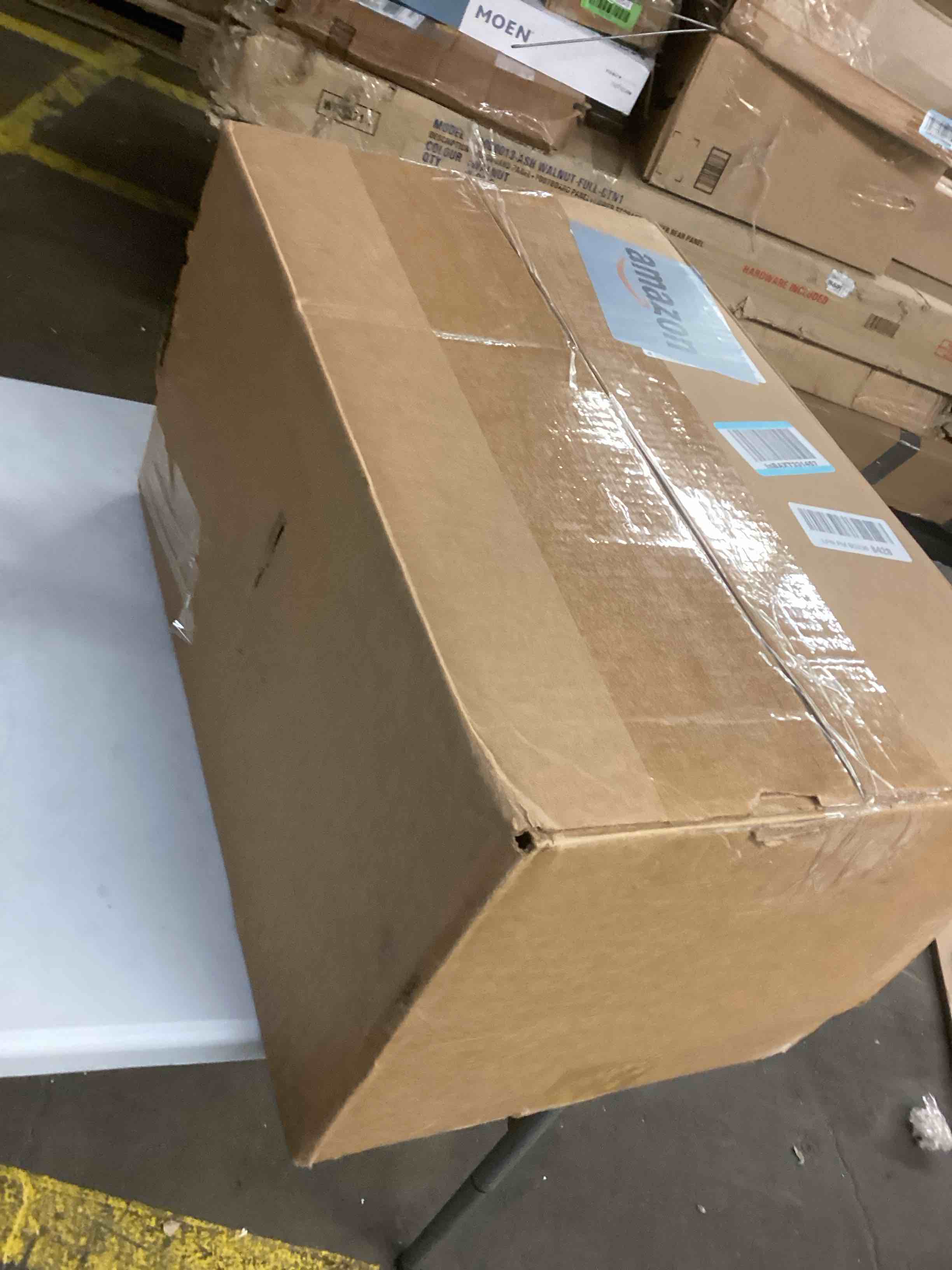 https://s3.amazonaws.com/lotting-images-prod/bidfta/RED6830049_1730321725007.jpeg