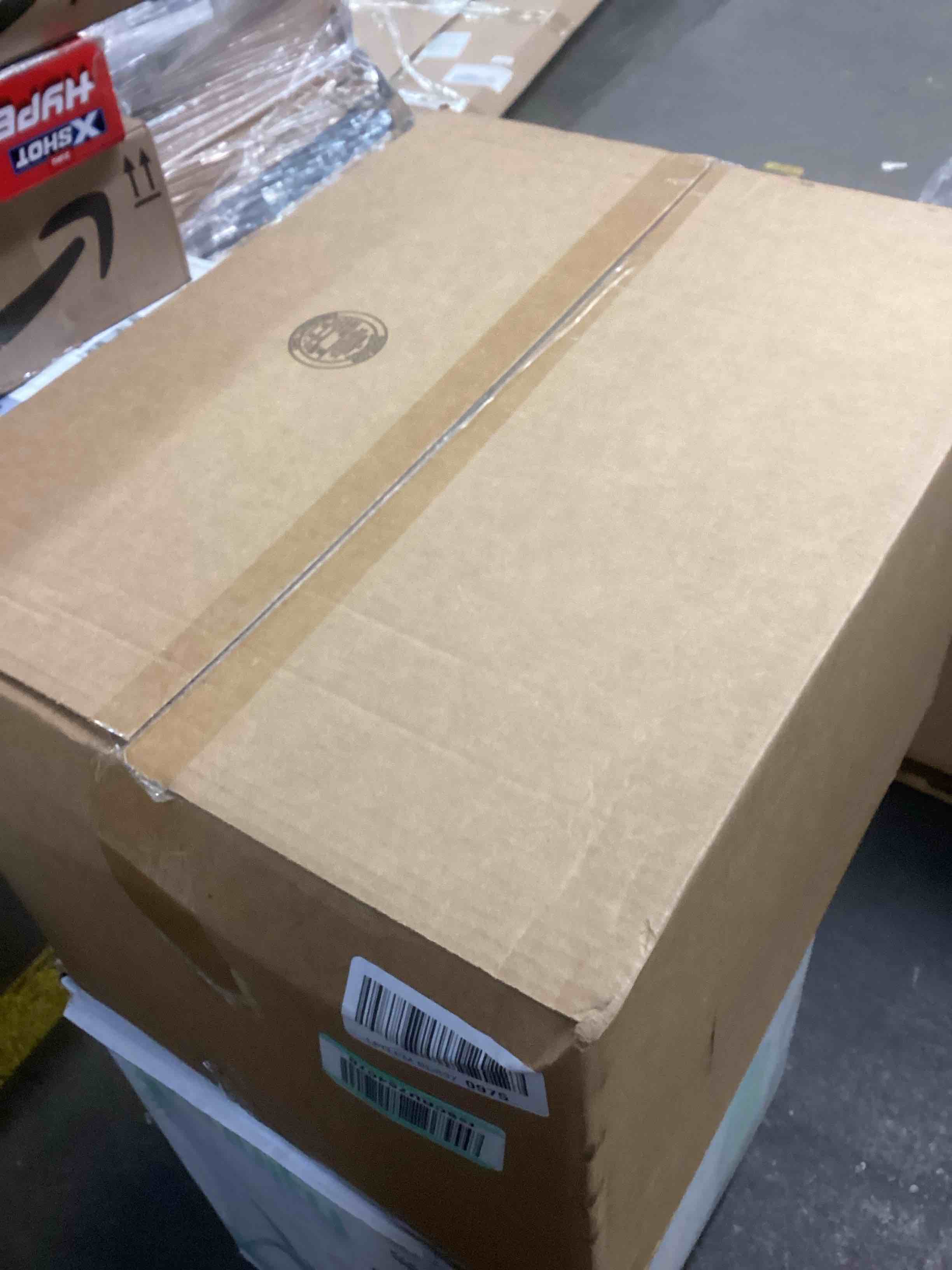 https://s3.amazonaws.com/lotting-images-prod/bidfta/RED6830558_1729877632548.jpeg