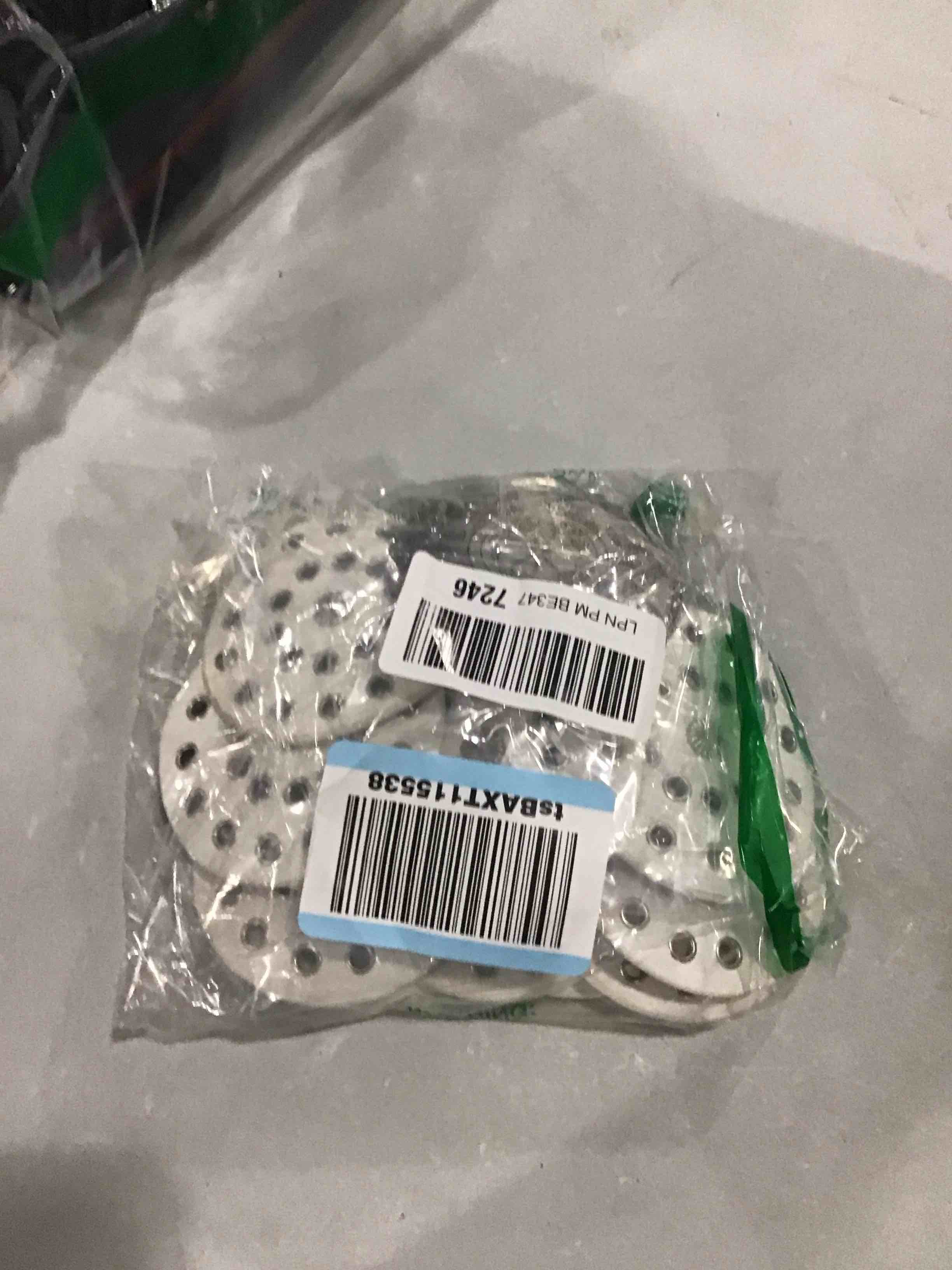 https://s3.amazonaws.com/lotting-images-prod/bidfta/RED6831769_1730300972350.jpeg