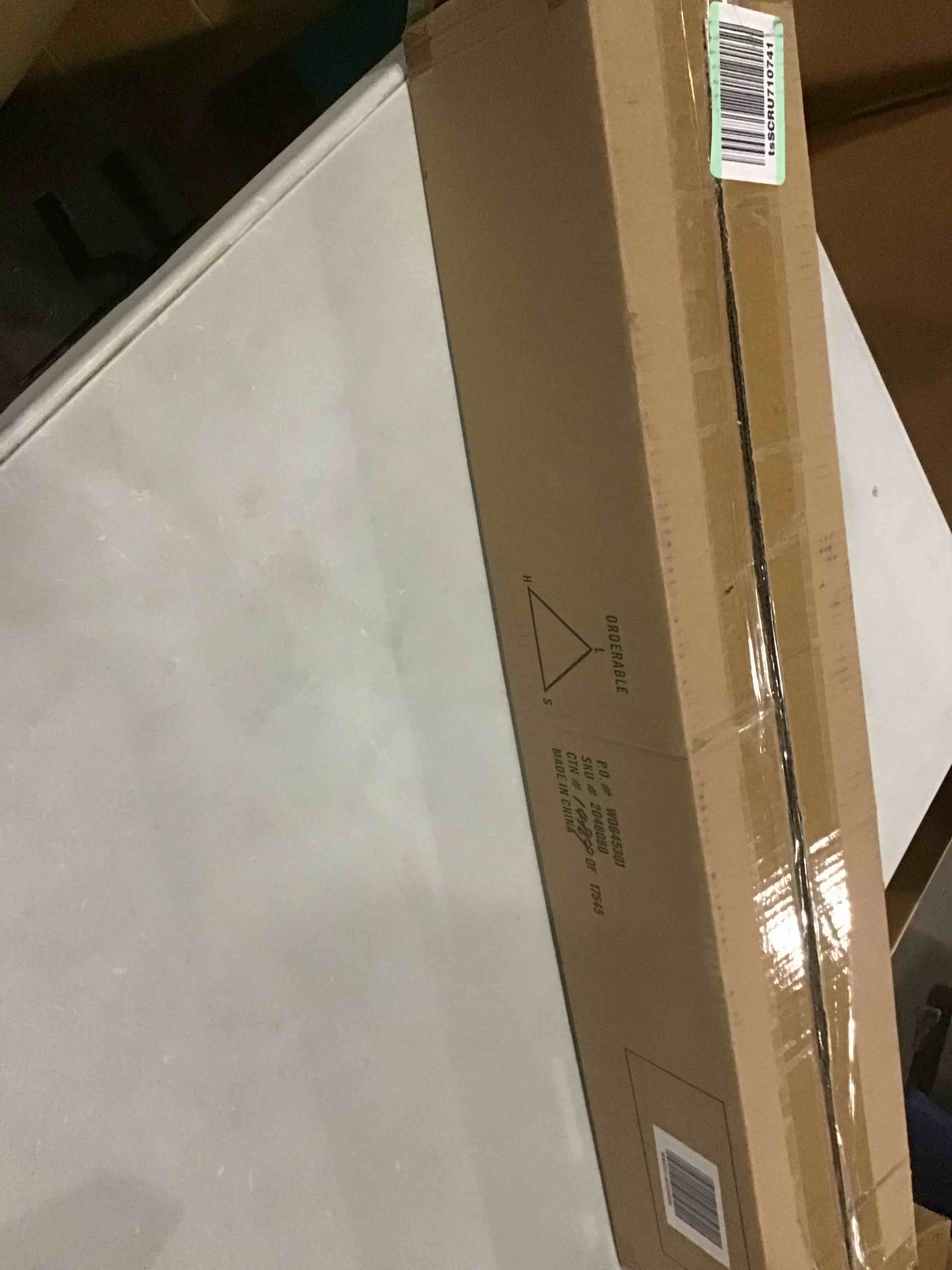 https://s3.amazonaws.com/lotting-images-prod/bidfta/RED6831997_1730466998961.jpeg